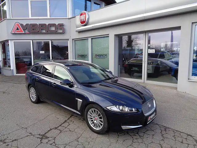 Jaguar XF Sportbrake 2,2 Diesel mit Anhängerkupplung