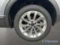 Volkswagen T-Roc TSI DSG STYLE NAVI+AHK+BUSINESS Silber - thumbnail 4