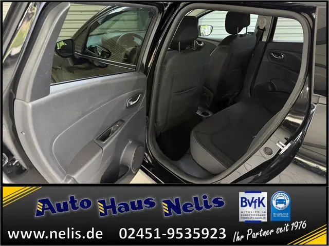 Renault Clio view 18