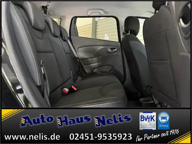 Renault Clio view 30