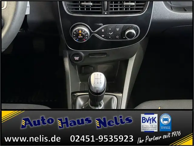 Renault Clio view 15