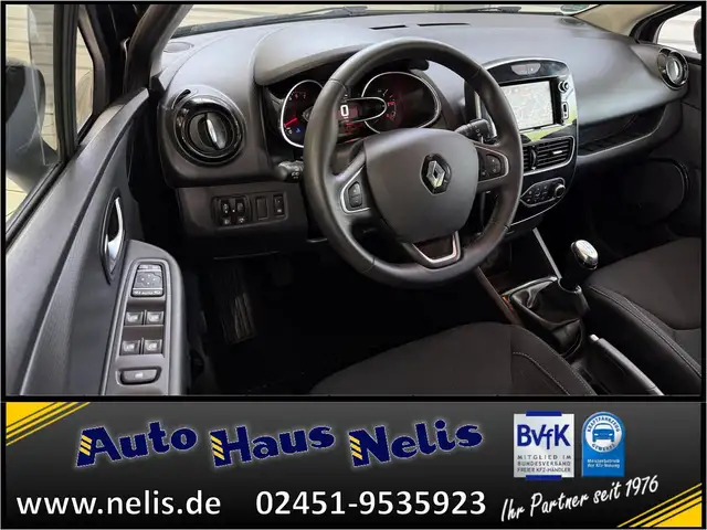 Renault Clio view 9