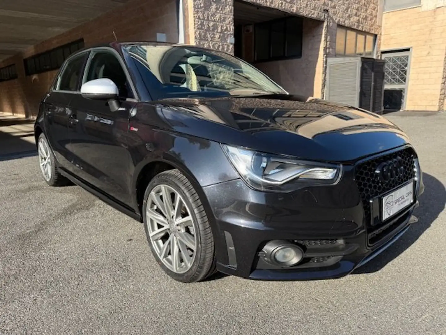 Audi A1 Sportback 1.2 TFSI S-LINE "Neopatentati" Schwarz - 2