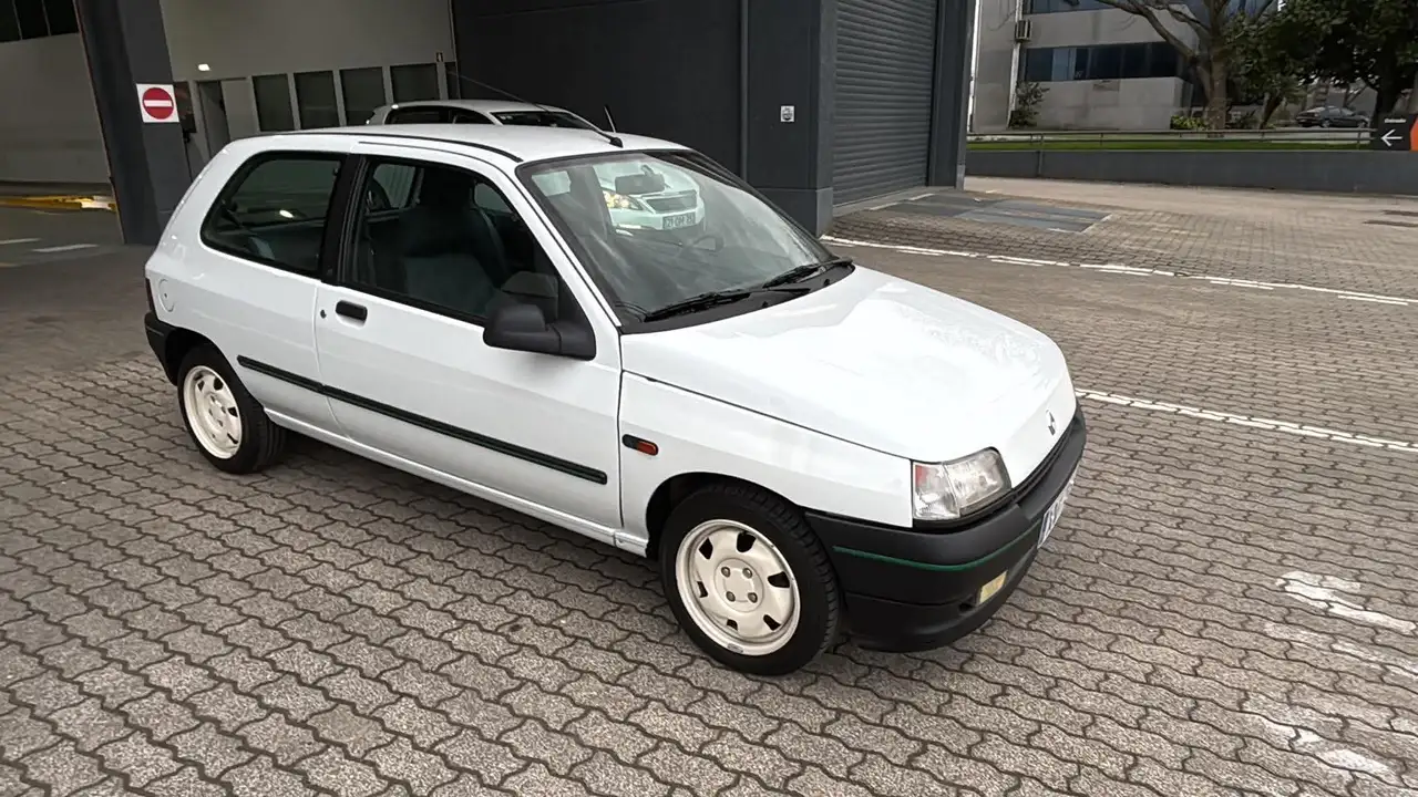 Renault Clio 1.4 S, foto 8