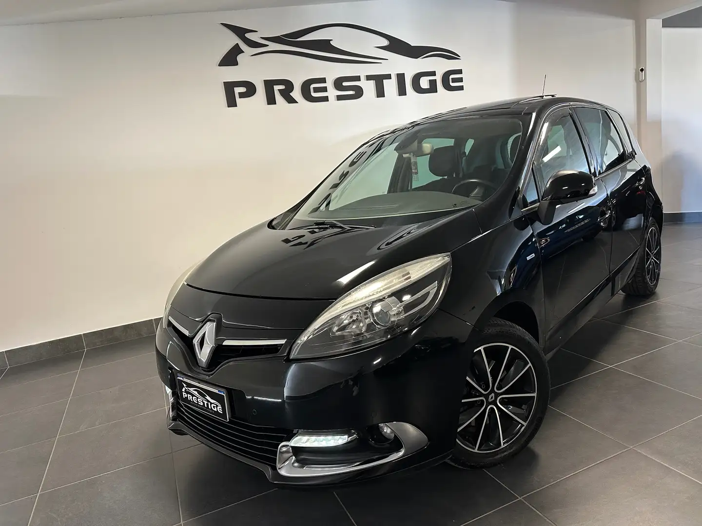 Renault Scenic SCENIC X-Mod 1.6DCI BOSE 130CV TETTO PELLE LED FUL Fekete - 1