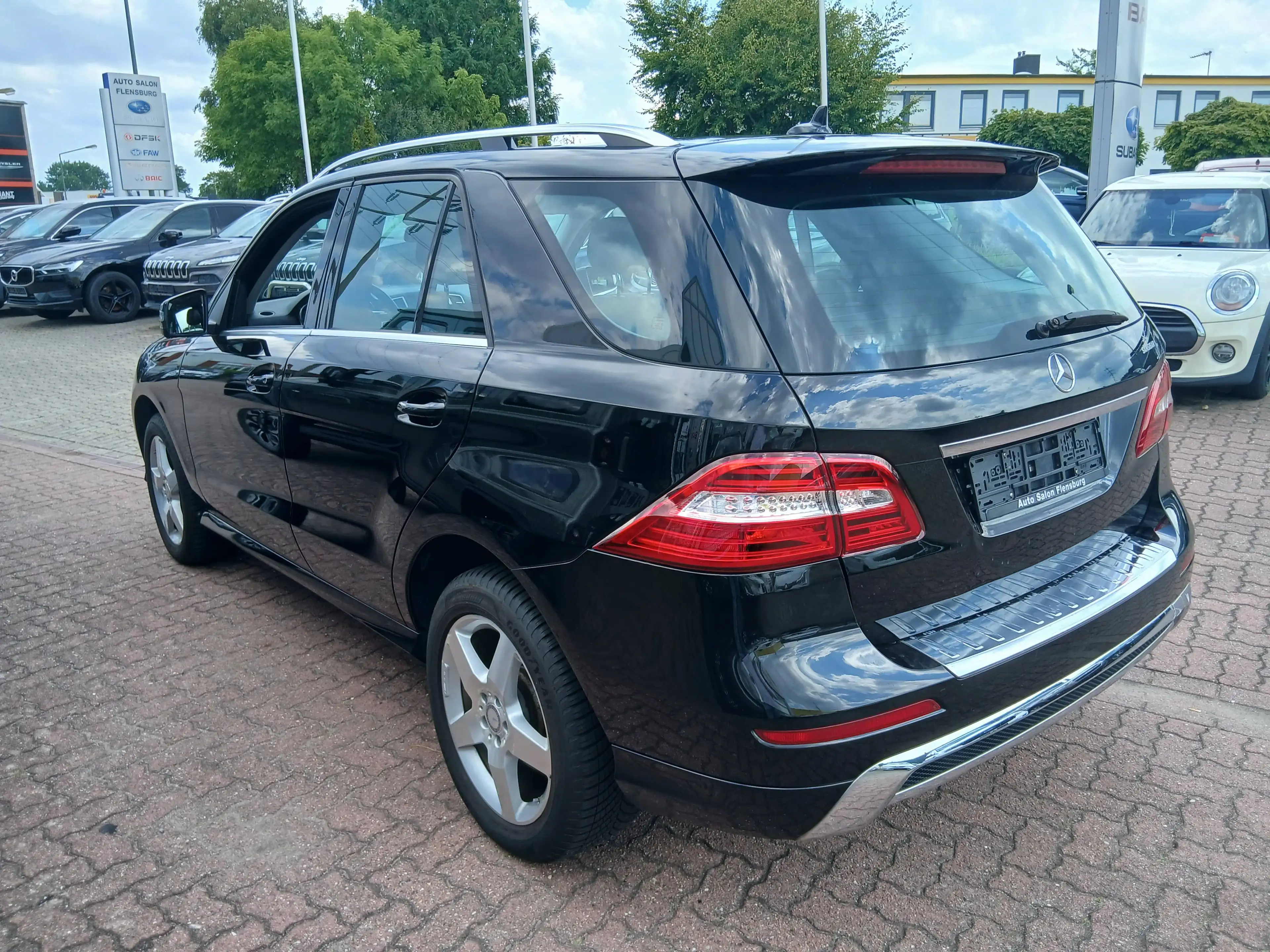 Mercedes-Benz ML 350 ML 350 CDI BlueTec 4Matic*Automatik*AHK*Leder*Navi — photo 7