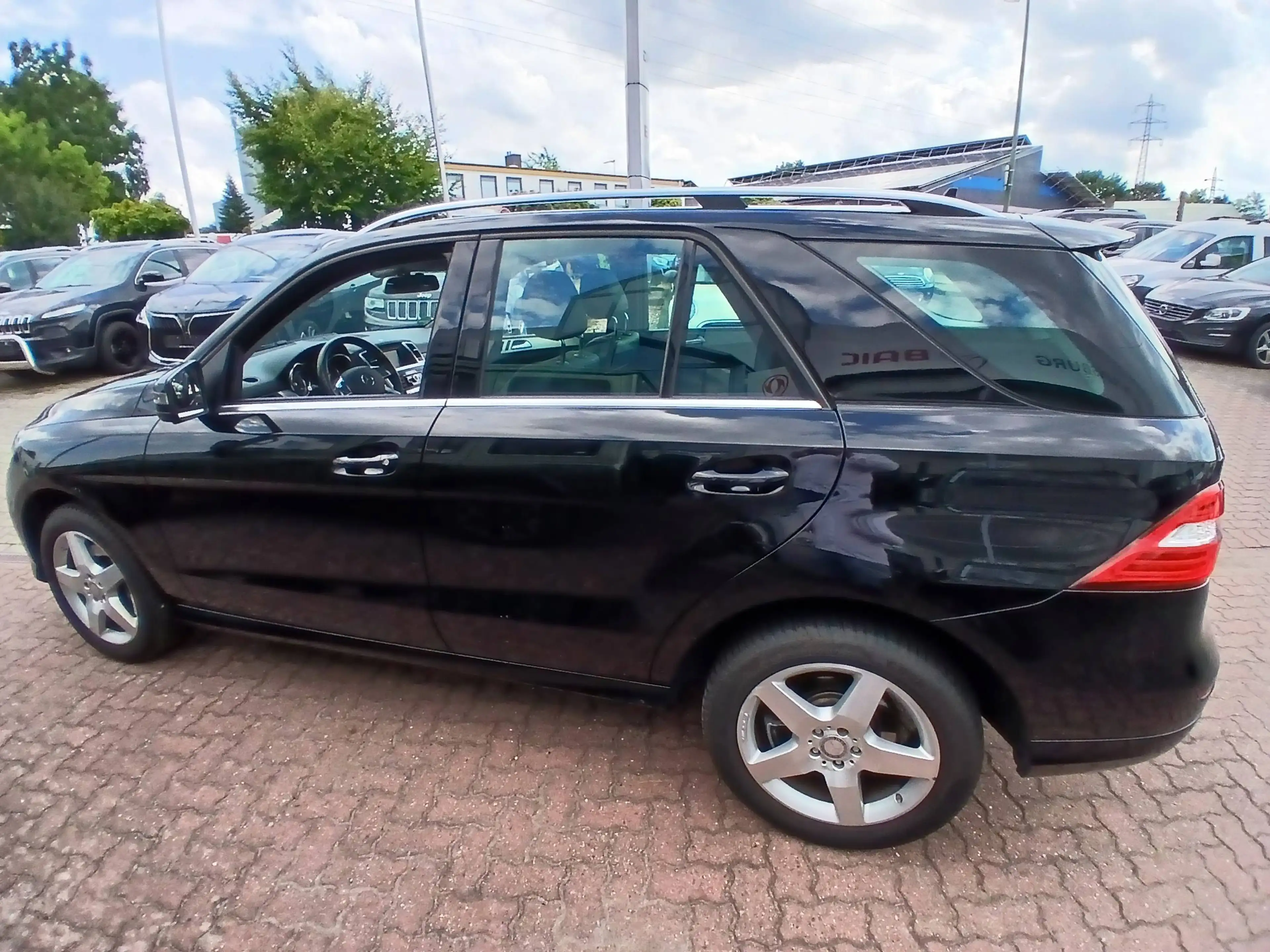 Mercedes-Benz ML 350 ML 350 CDI BlueTec 4Matic*Automatik*AHK*Leder*Navi — photo 8