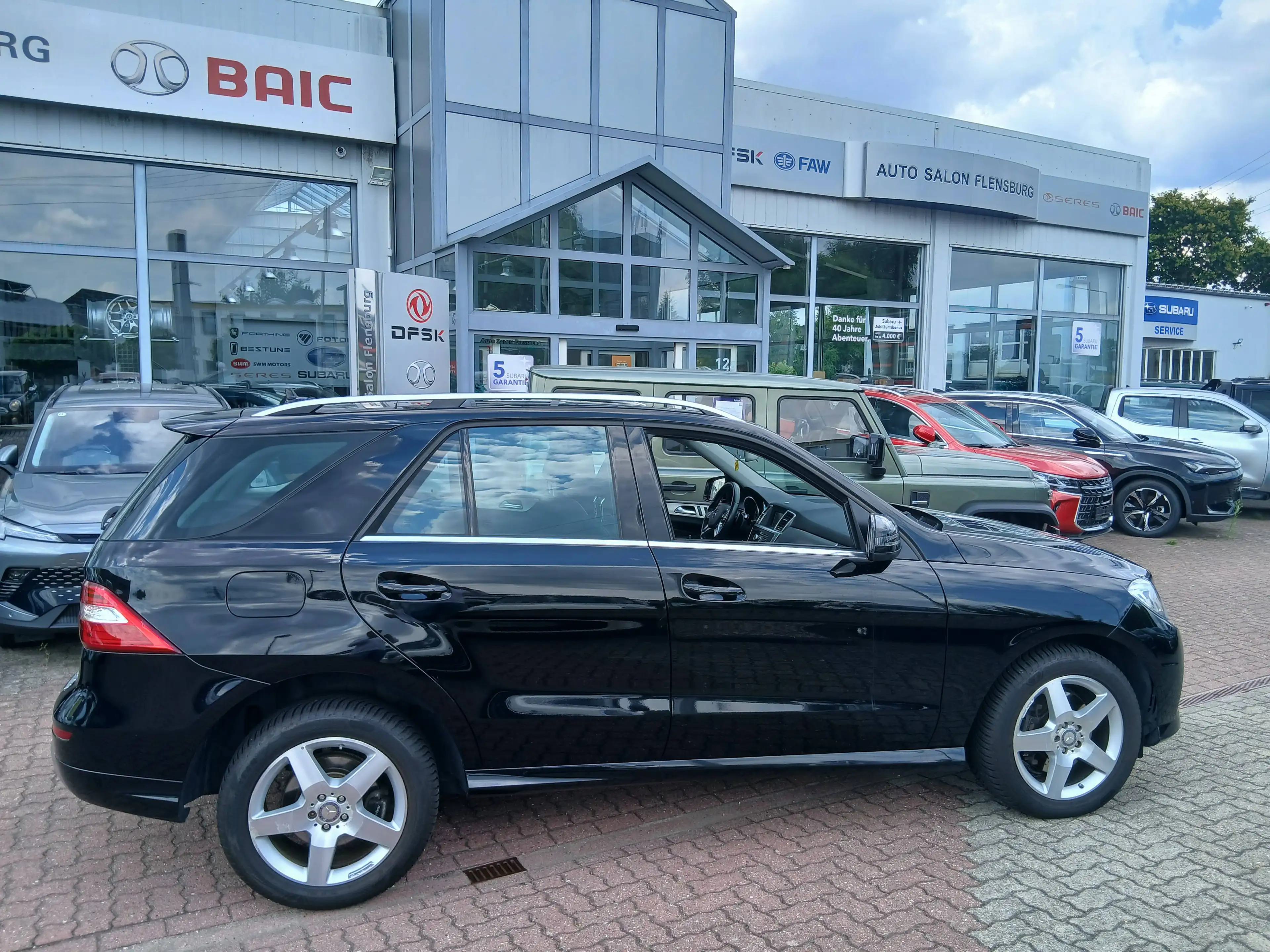 Mercedes-Benz ML 350 ML 350 CDI BlueTec 4Matic*Automatik*AHK*Leder*Navi — photo 4