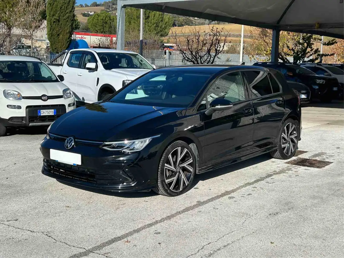 Volkswagen Golf Golf VIII 2020 2.0 tdi R-Line 150cv dsg Schwarz - 1