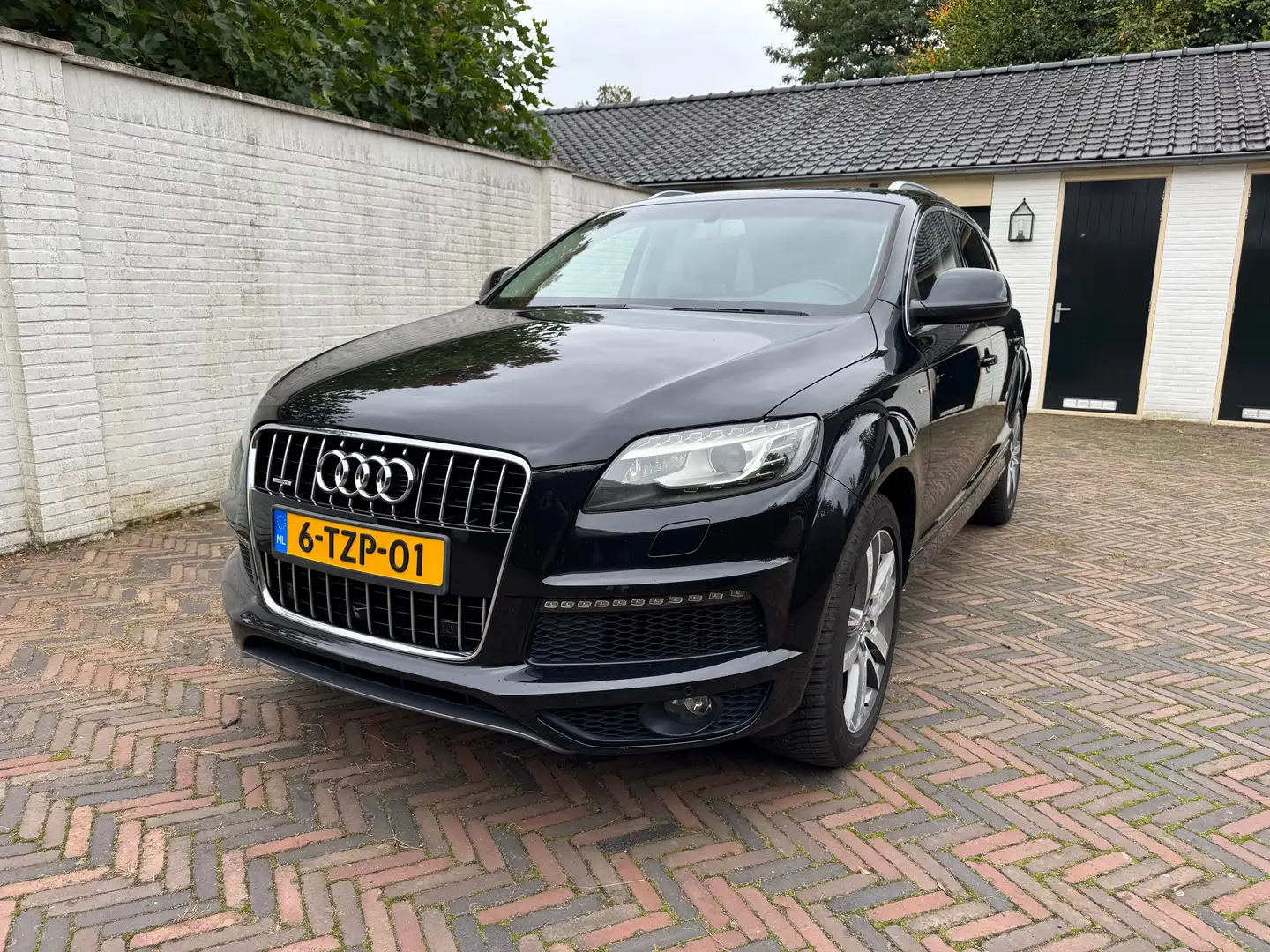 Audi Q7 Q7 3.0 TDI Quattro Pro LS 5+2, Zwart Black - 1