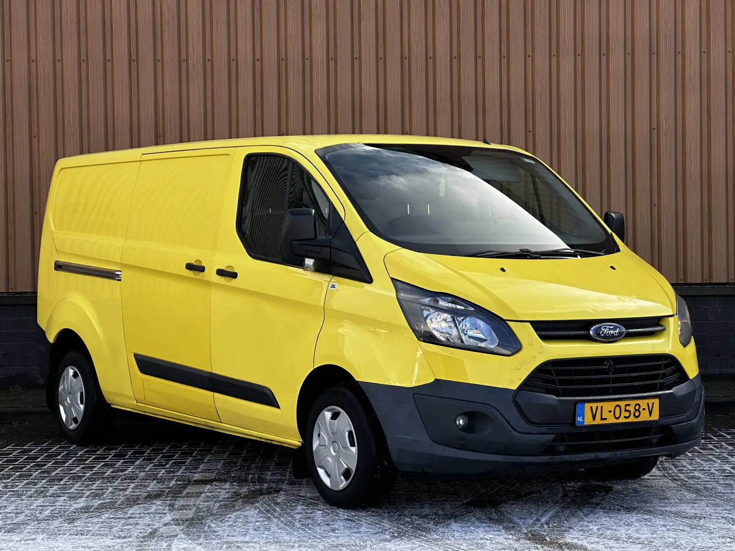 Ford Transit Custom 290 2.2 TDCI L2H1 Trend | Marge | Achteruitrijcame Geel - 2