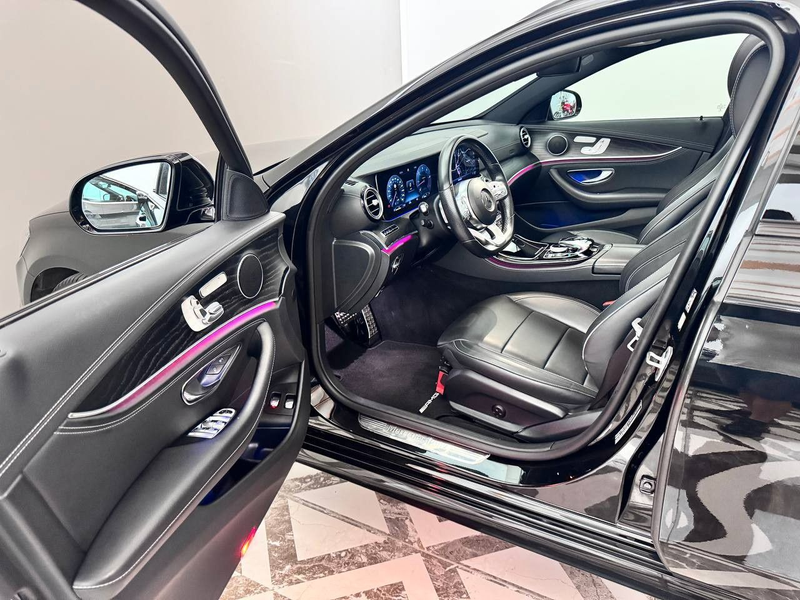 Mercedes-Benz E 400 d 4Matic AMG Sonderausstattung Night-Paket — photo 7