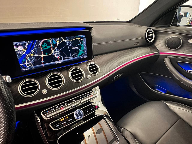 Mercedes-Benz E 400 d 4Matic AMG Sonderausstattung Night-Paket — photo 14