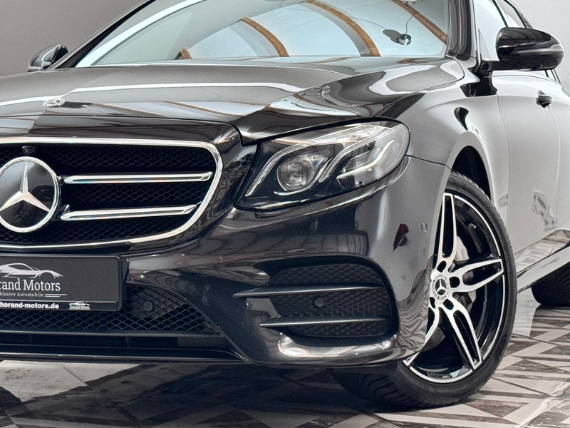Mercedes-Benz E 400 d 4Matic AMG Sonderausstattung Night-Paket — photo 2