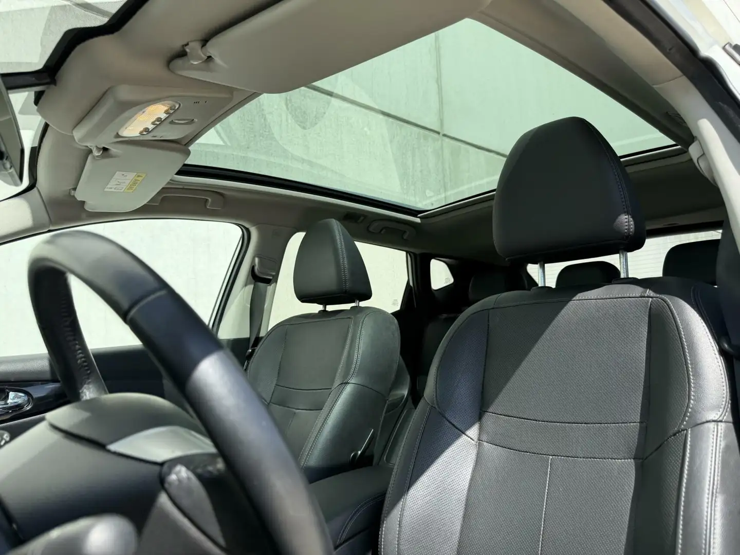 Nissan Qashqai 1.2 - NAP - stoel vw - pano - 360cam - dealer Blanc - 2