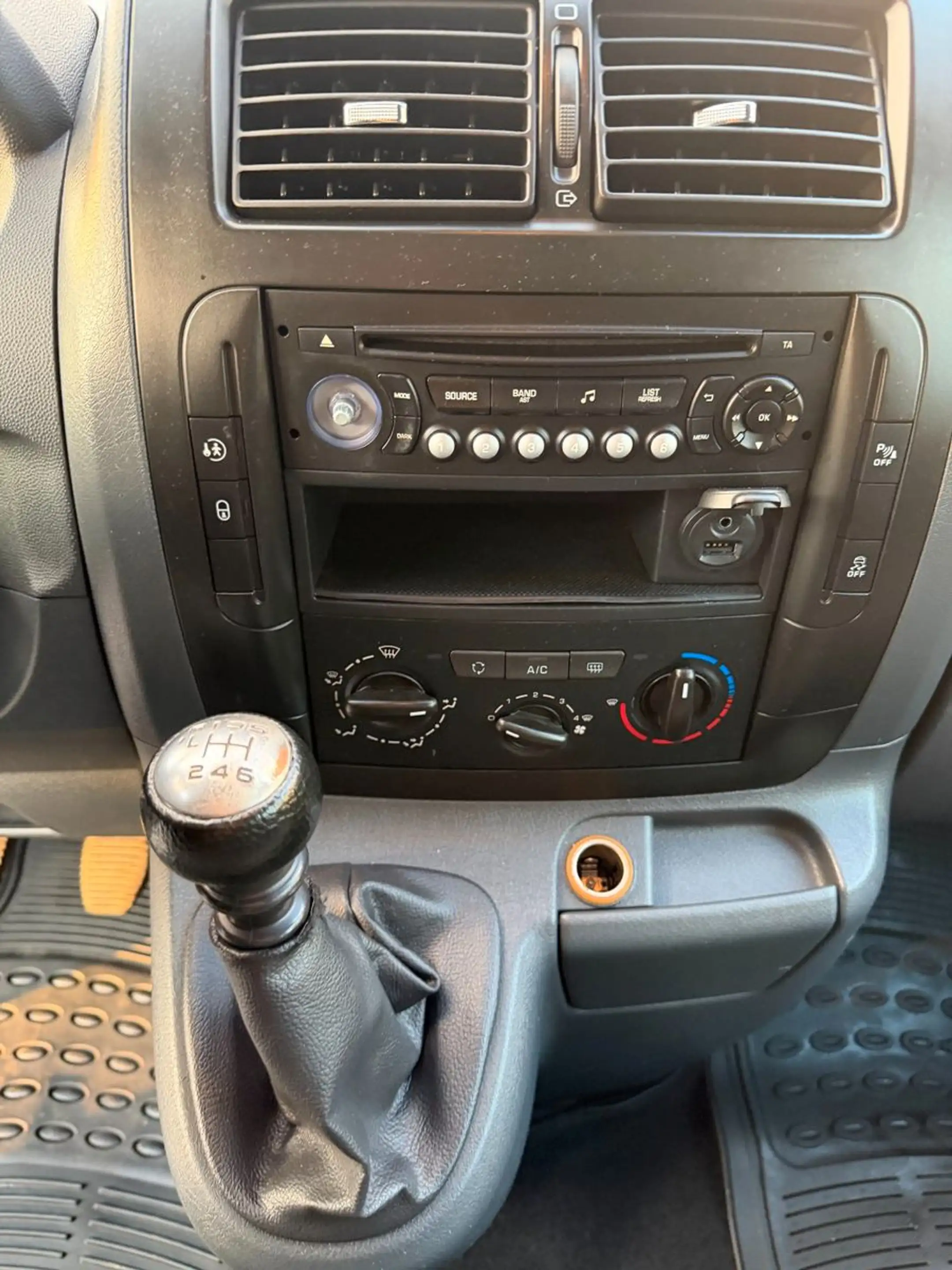 Citroen Jumpy HDi 165 FAP L2 Multispace Tendance — photo 14