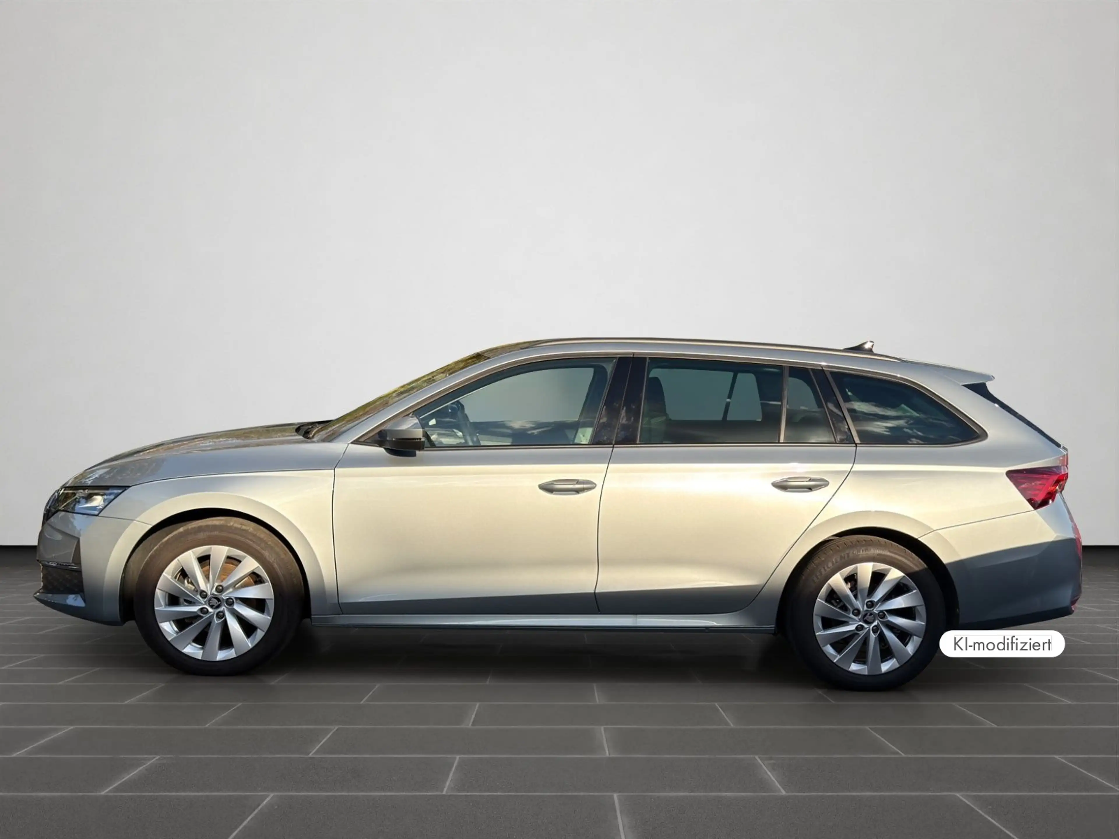 Skoda Octavia IV Combi 1.5 TSI DSG Selection MATRIX KA — photo 7