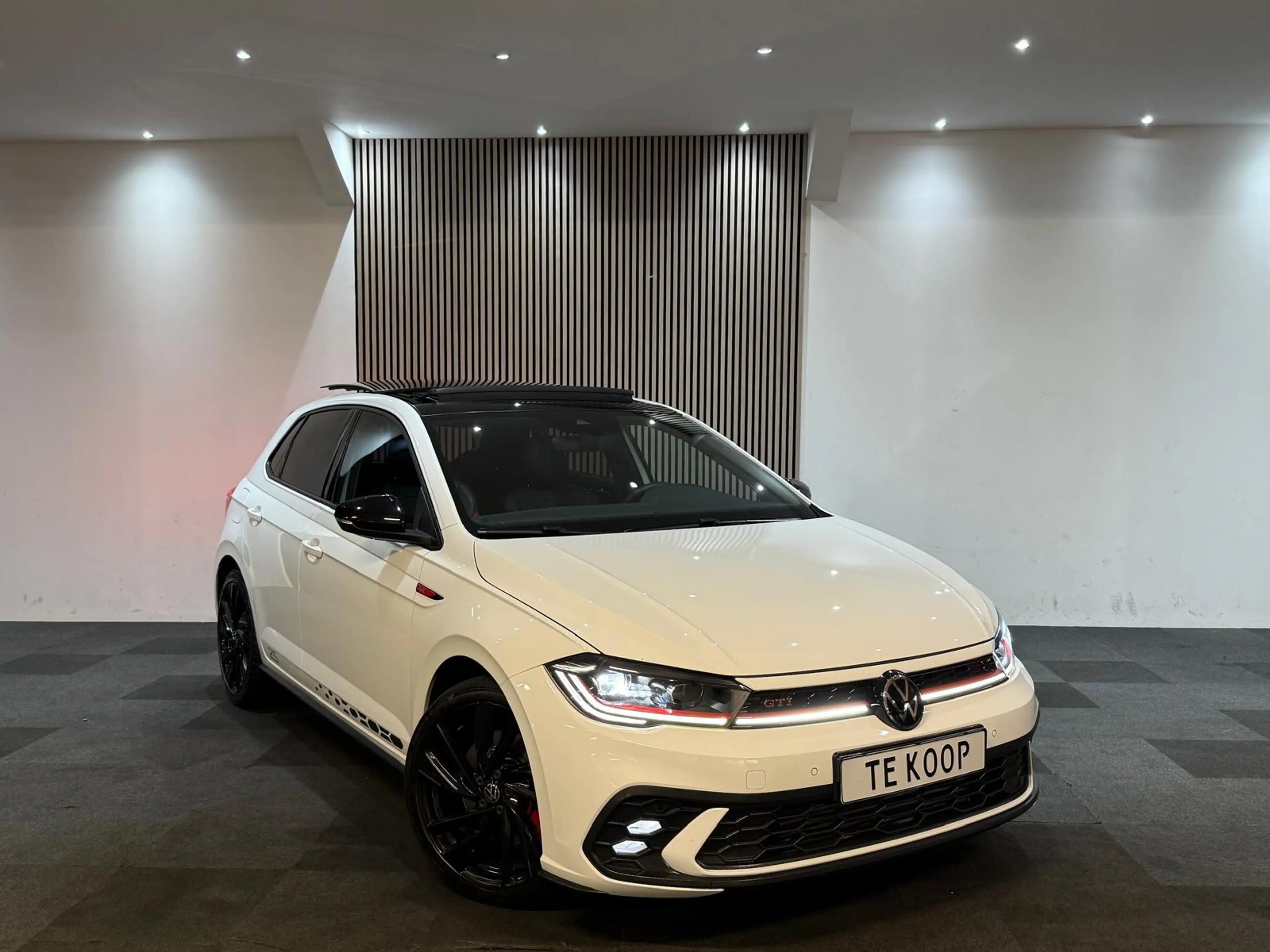 Volkswagen Polo GTI 2.0 TSI 25 Edition Pano l Camera l IQ l Leder l Ke — photo 5