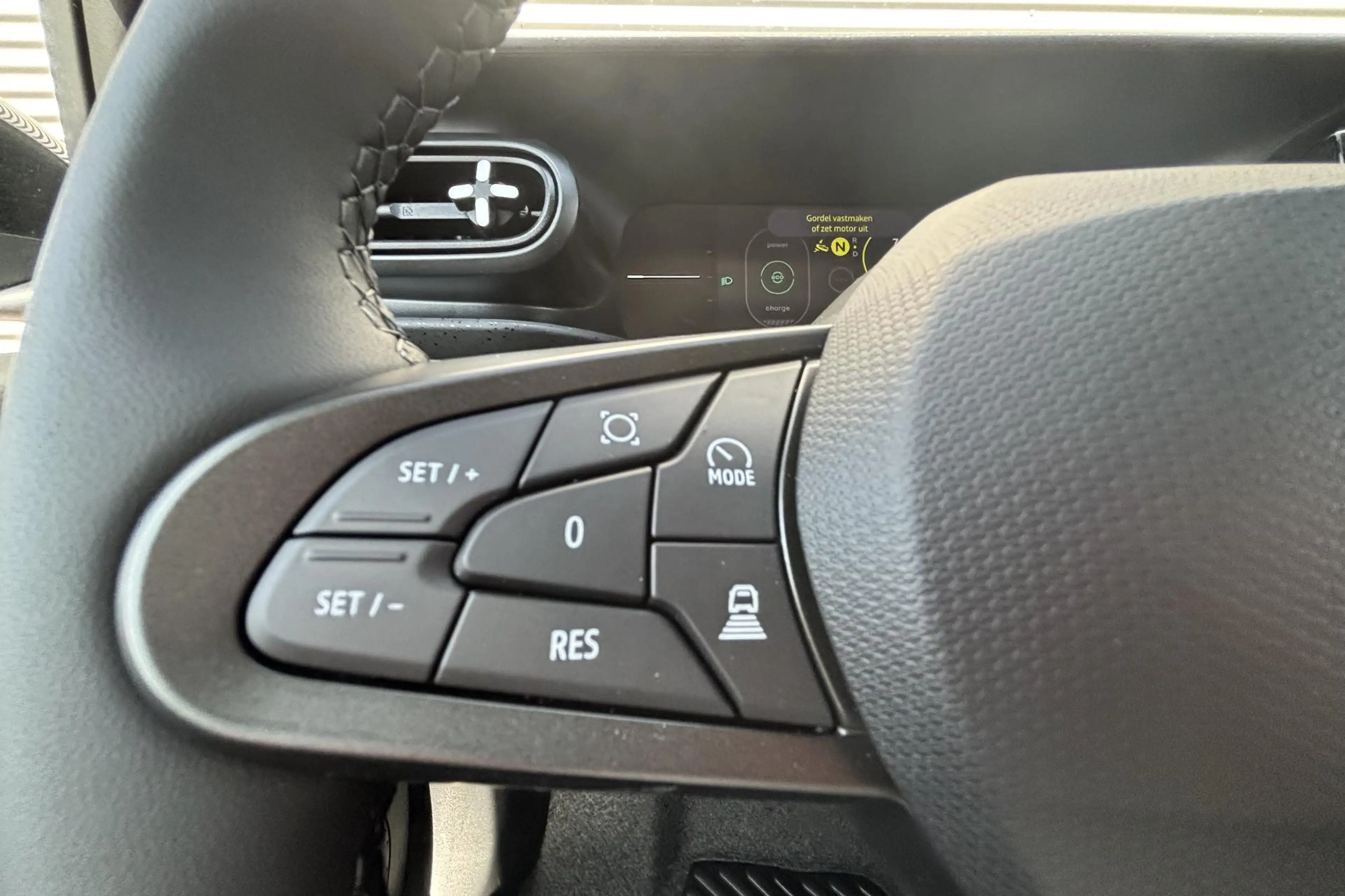 Renault Twingo E-Tech electric urban range techno 27.5 kWh | voor — photo 13