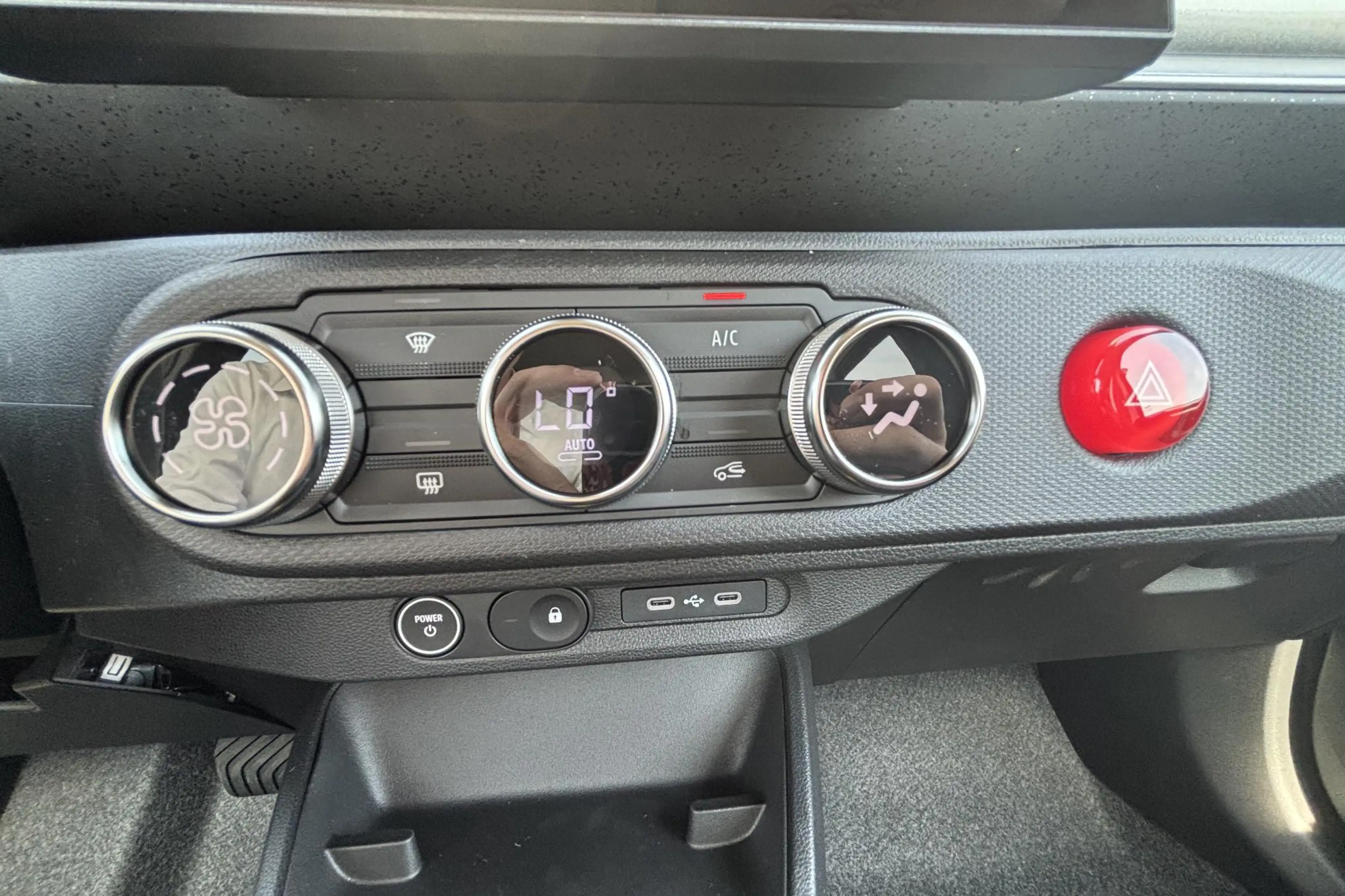 Renault Twingo E-Tech electric urban range techno 27.5 kWh | voor — photo 11
