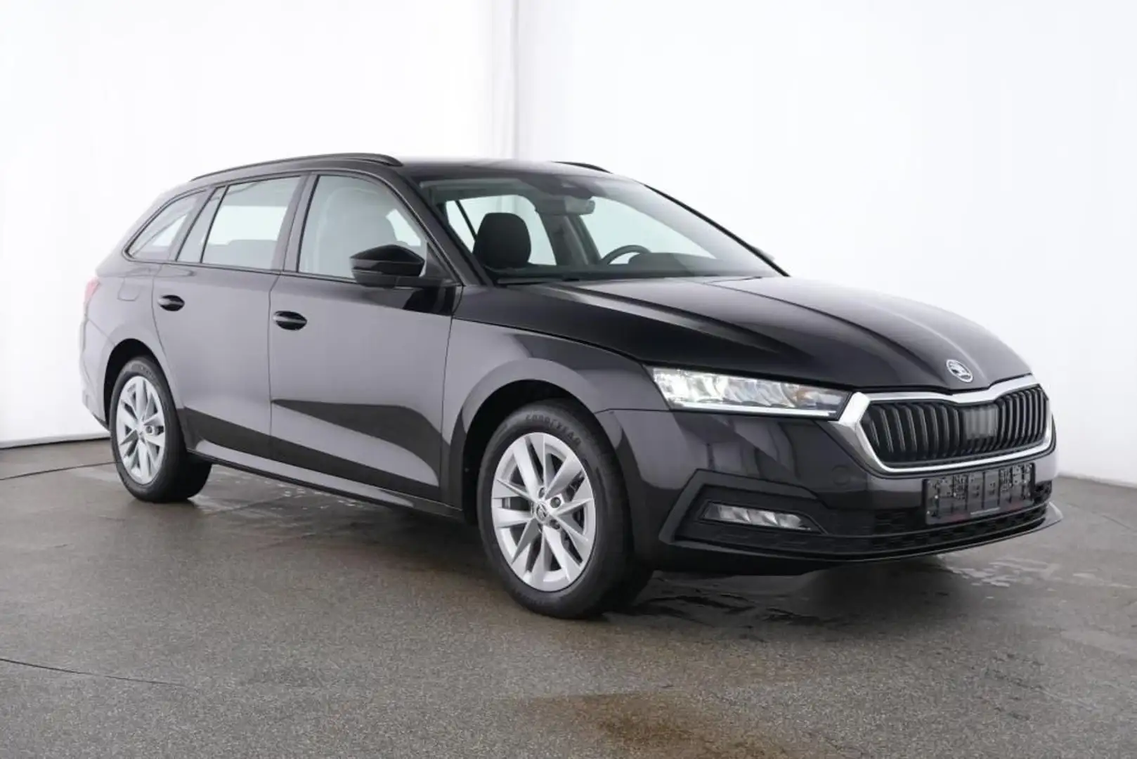 Skoda Octavia iV Combi Ambition 1.4 TSI AHK*PDC*Tempo Zwart - 2