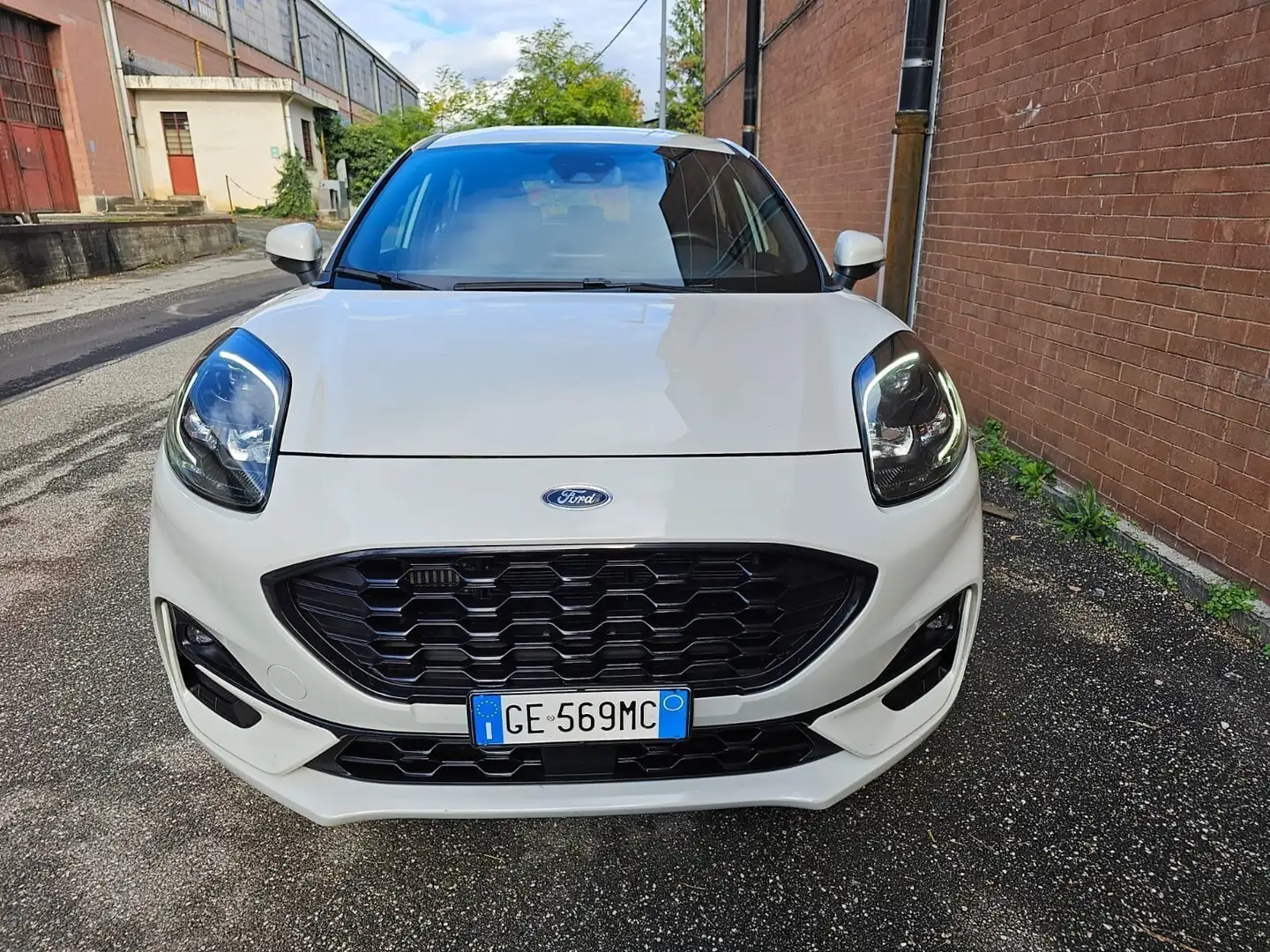 Ford Puma 1.0 EcoBoost Hybrid 125 CV ST-Line Blanco - 2