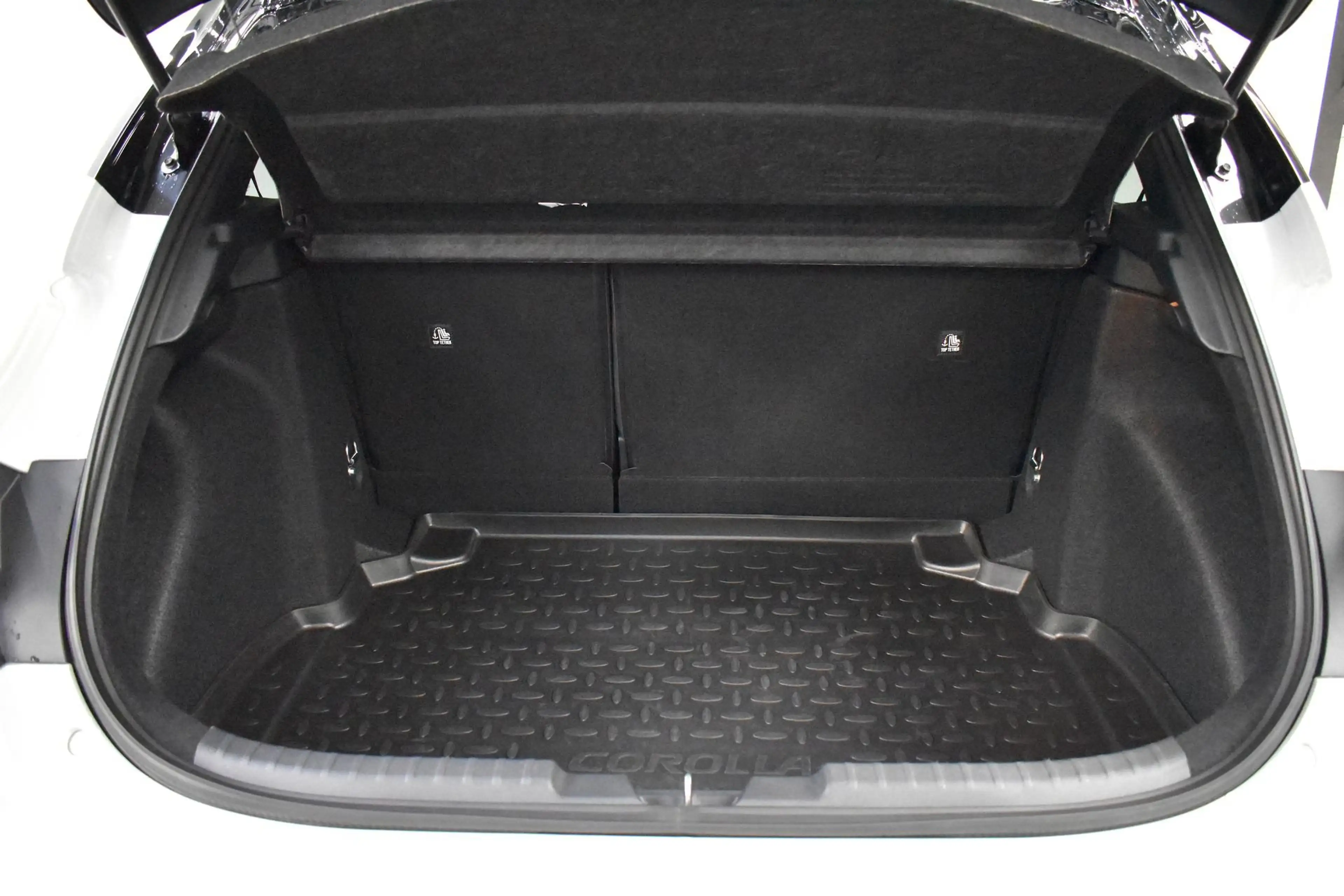 Toyota Corolla GR Sport 1.8 HEV / Valckenier Denderhoutem — photo 17