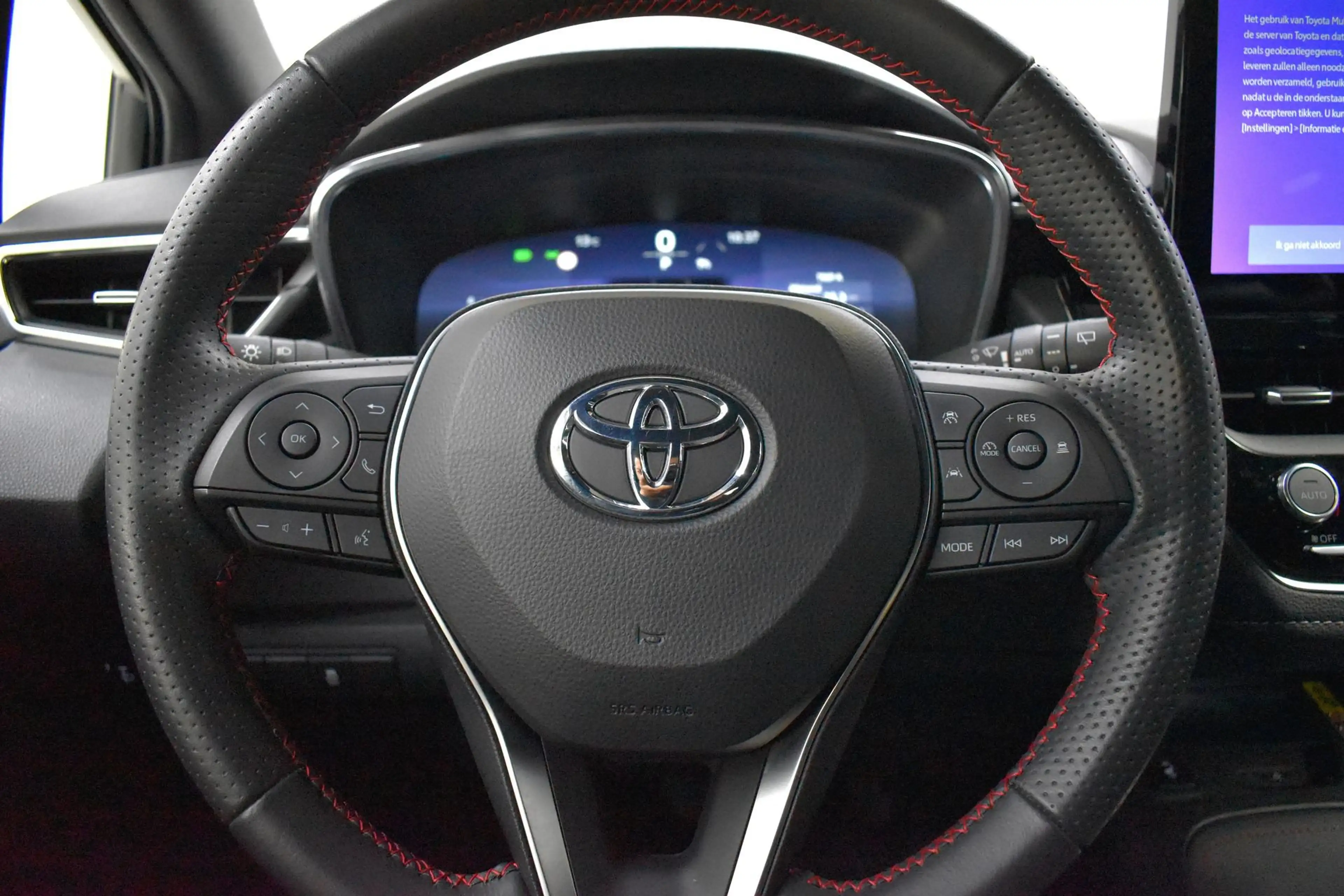 Toyota Corolla GR Sport 1.8 HEV / Valckenier Denderhoutem — photo 13
