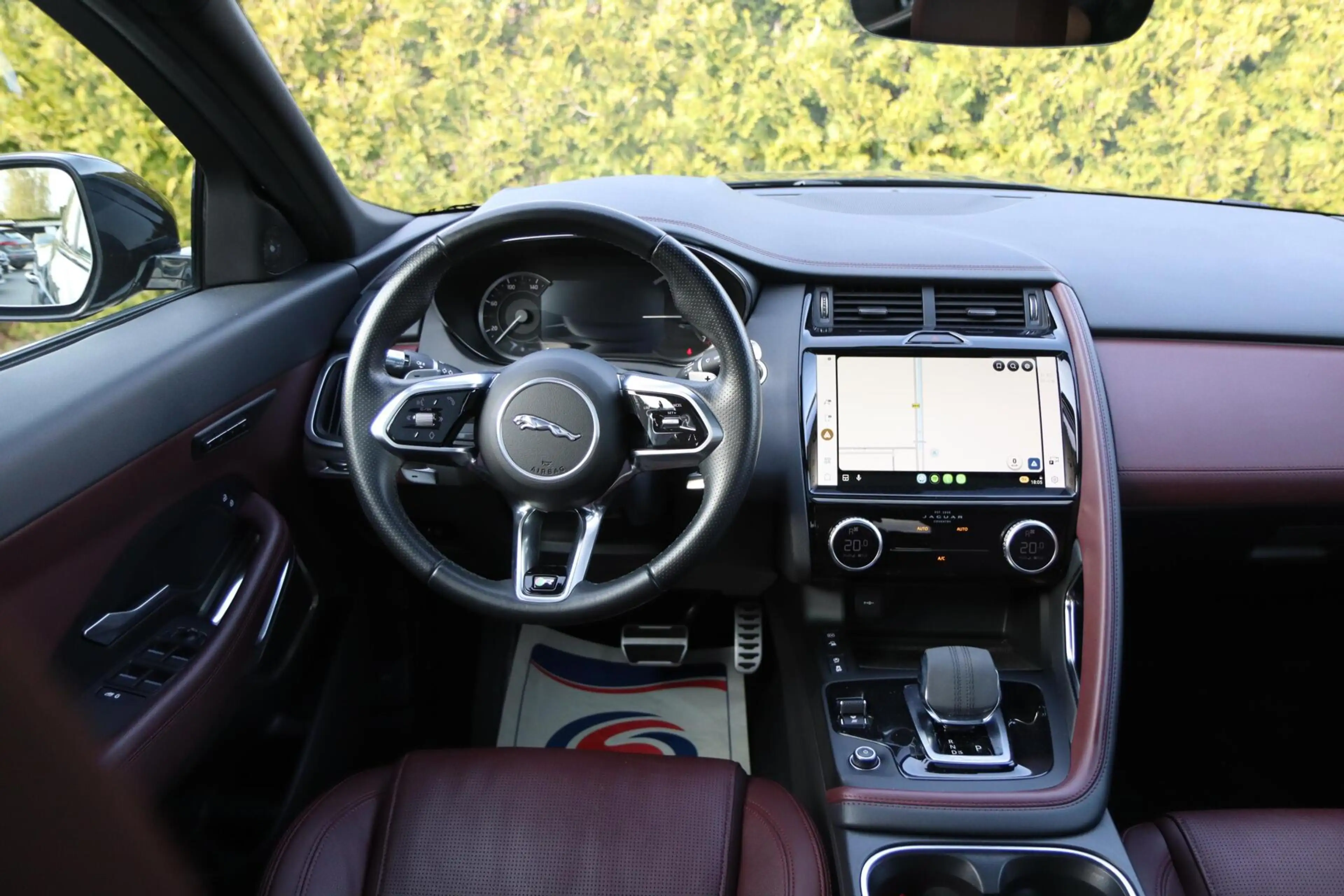 Jaguar E-Pace P300e 309PK ⚡R-Dynamic | AWD | Pano ☀️ | Leder 🛋️ — photo 14