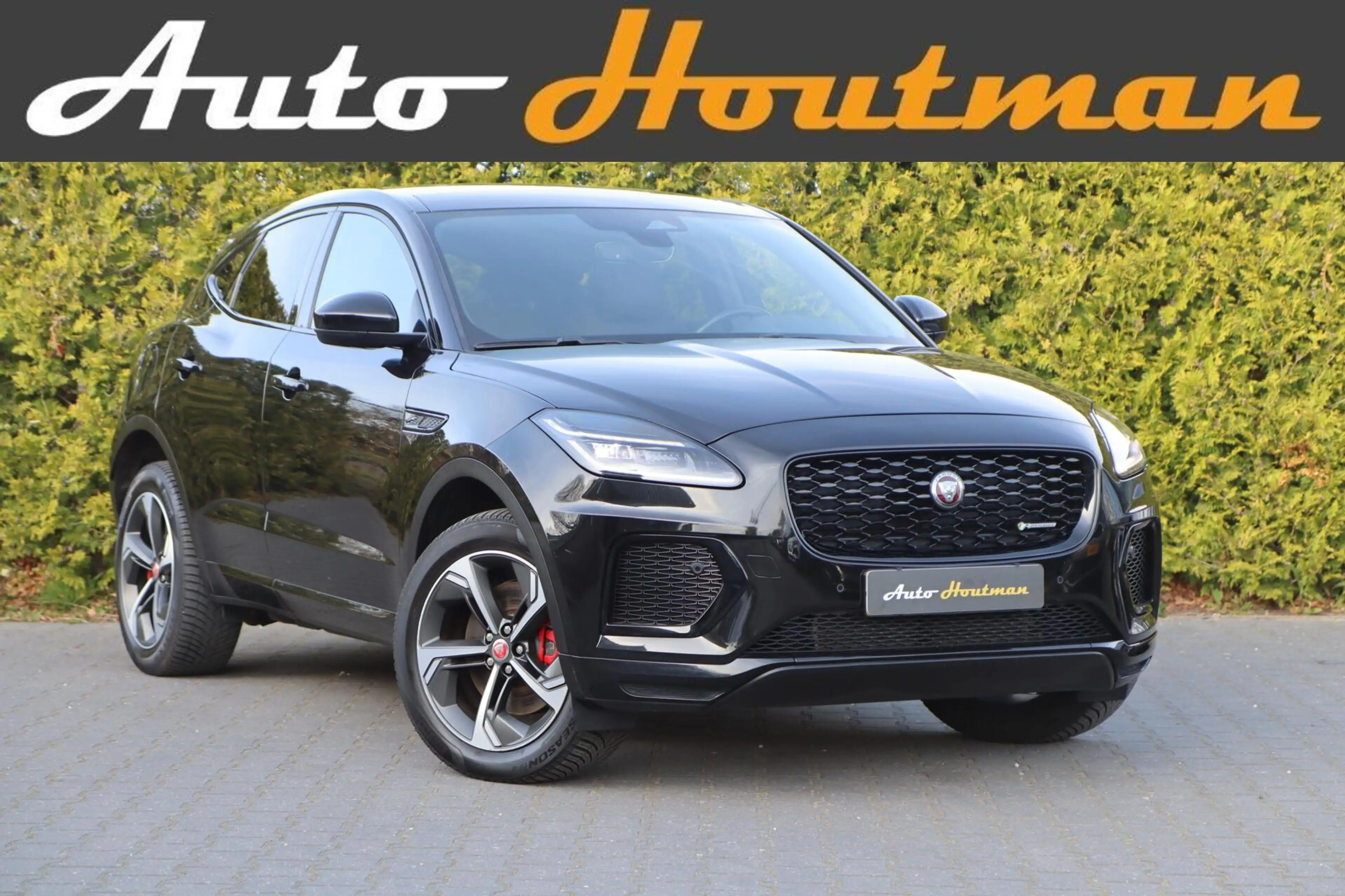 Jaguar E-Pace P300e 309PK ⚡R-Dynamic | AWD | Pano ☀️ | Leder 🛋️