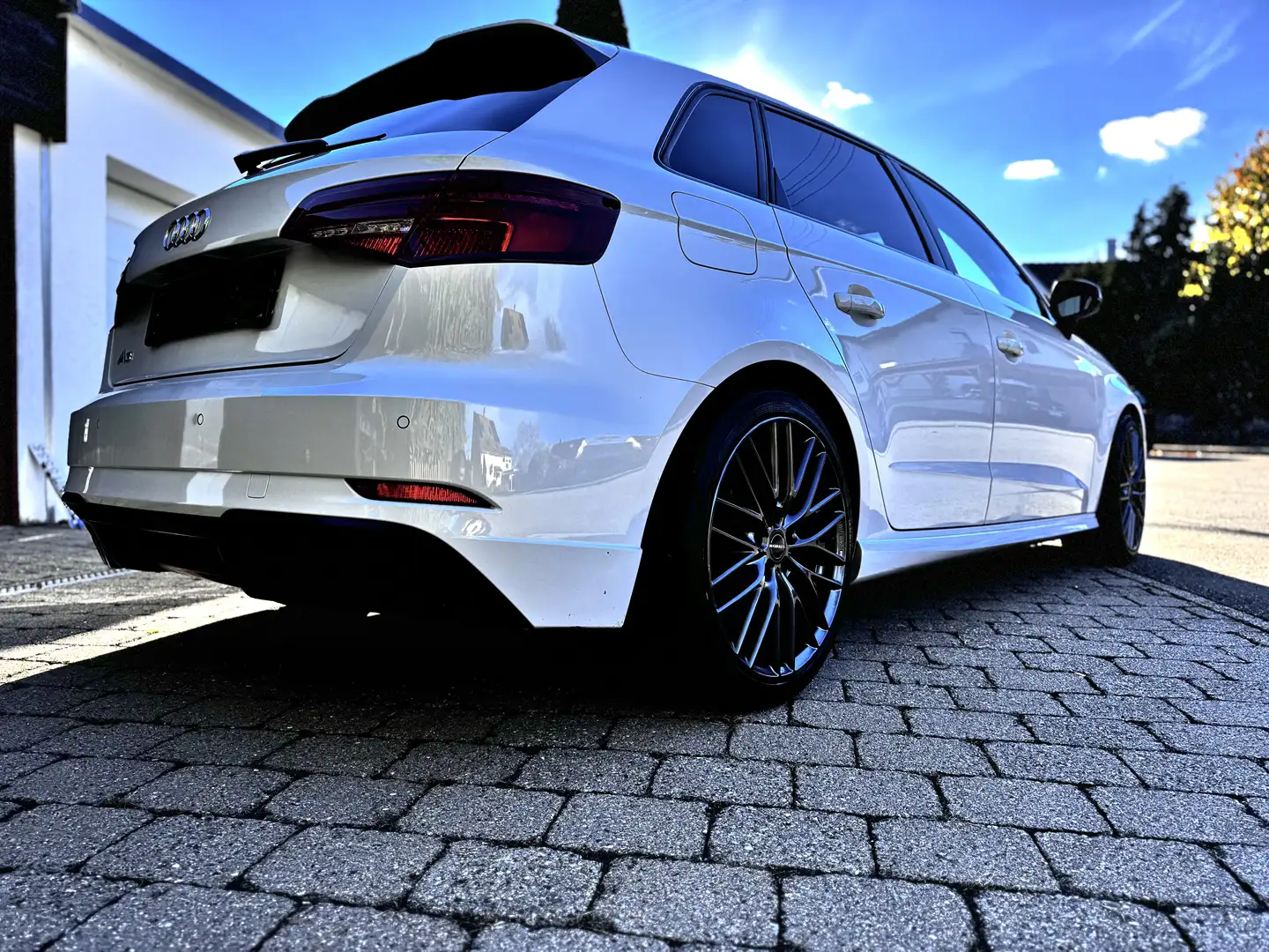 Audi A3 35 TFSI cylinder on demand Limousine S tronic spor - 1