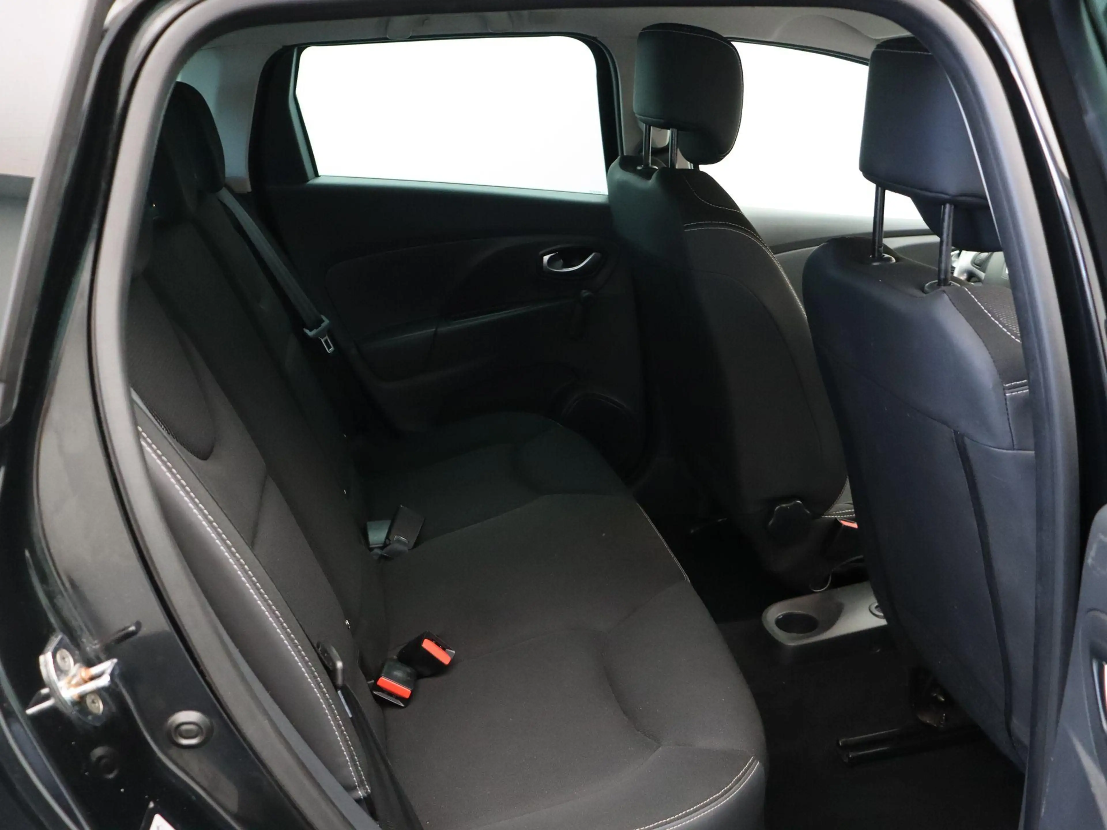 Renault Clio Estate 90pk TCe Night&Day | Volledig onderhouden | — photo 8