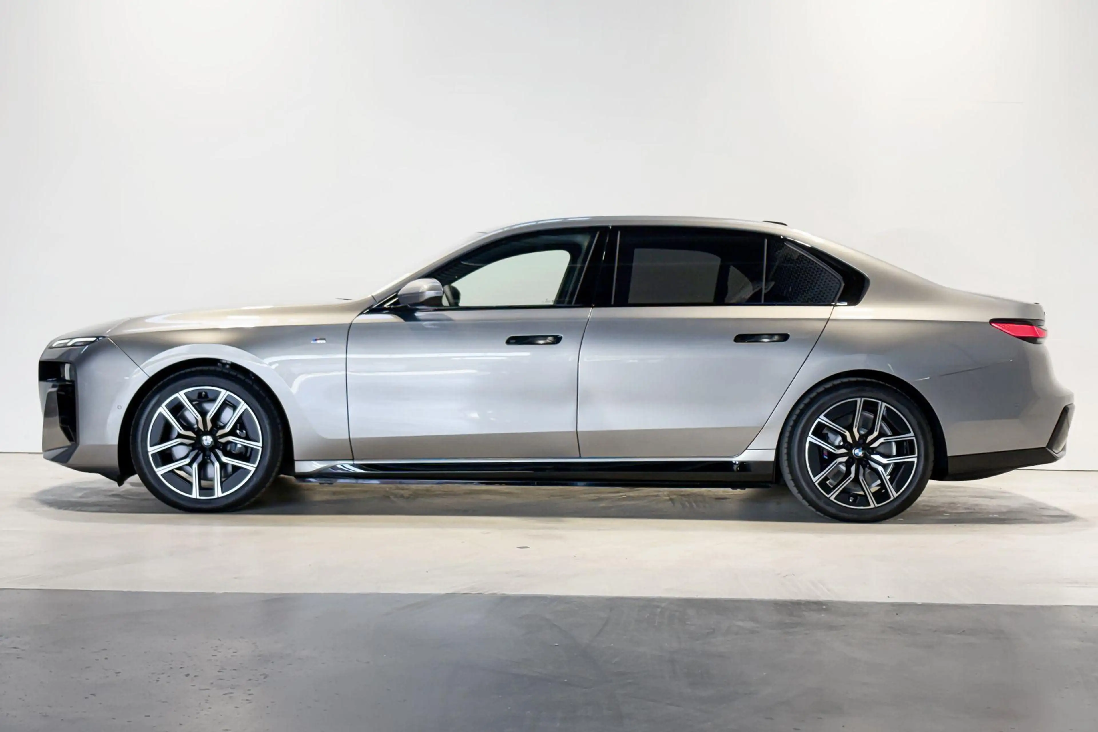 BMW i7 eDrive50 M Sportpakket Pro Individual Aut. — photo 3