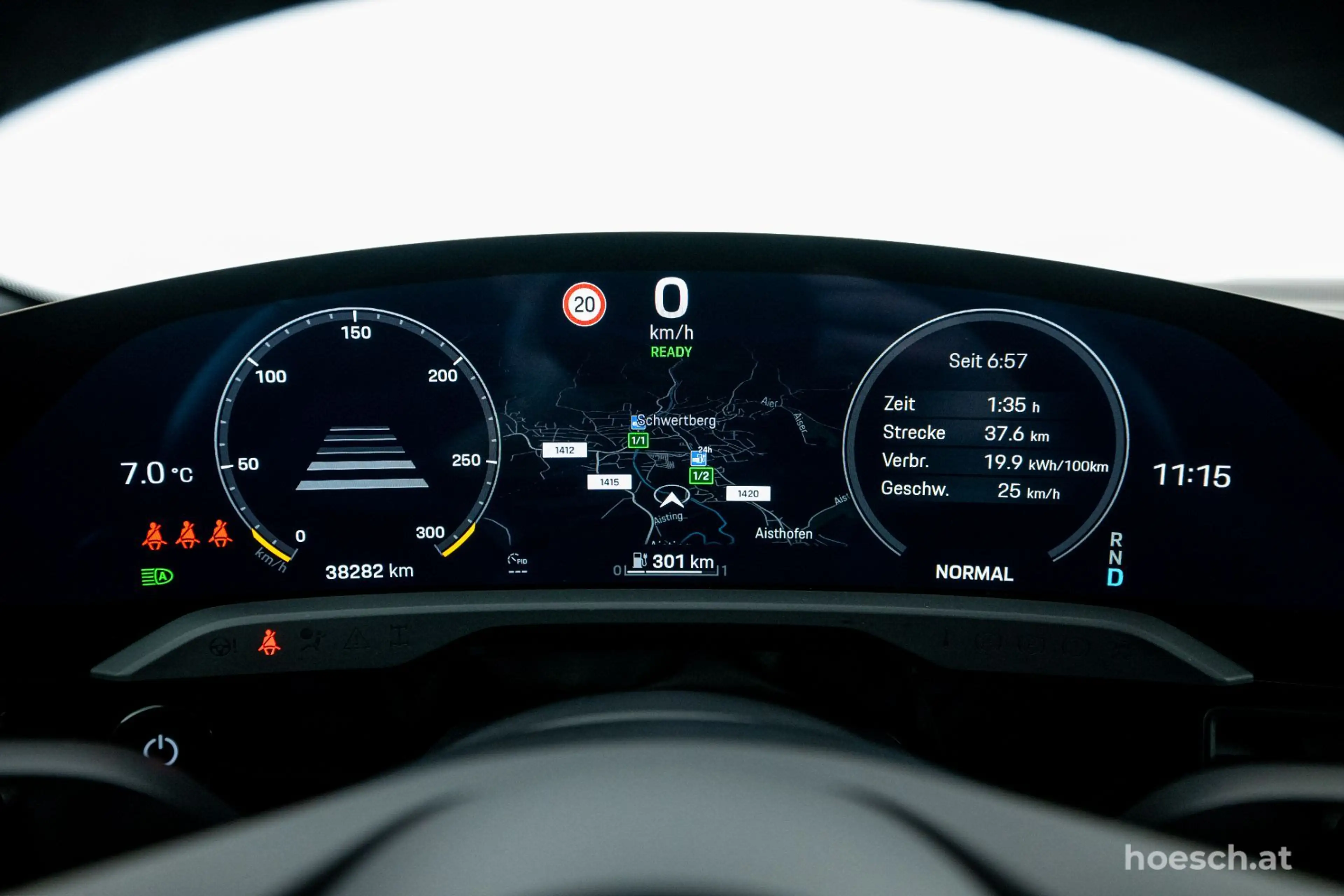 Porsche Taycan 4S Plus 93,4kWh TOP-EXTRAS ++ — photo 13