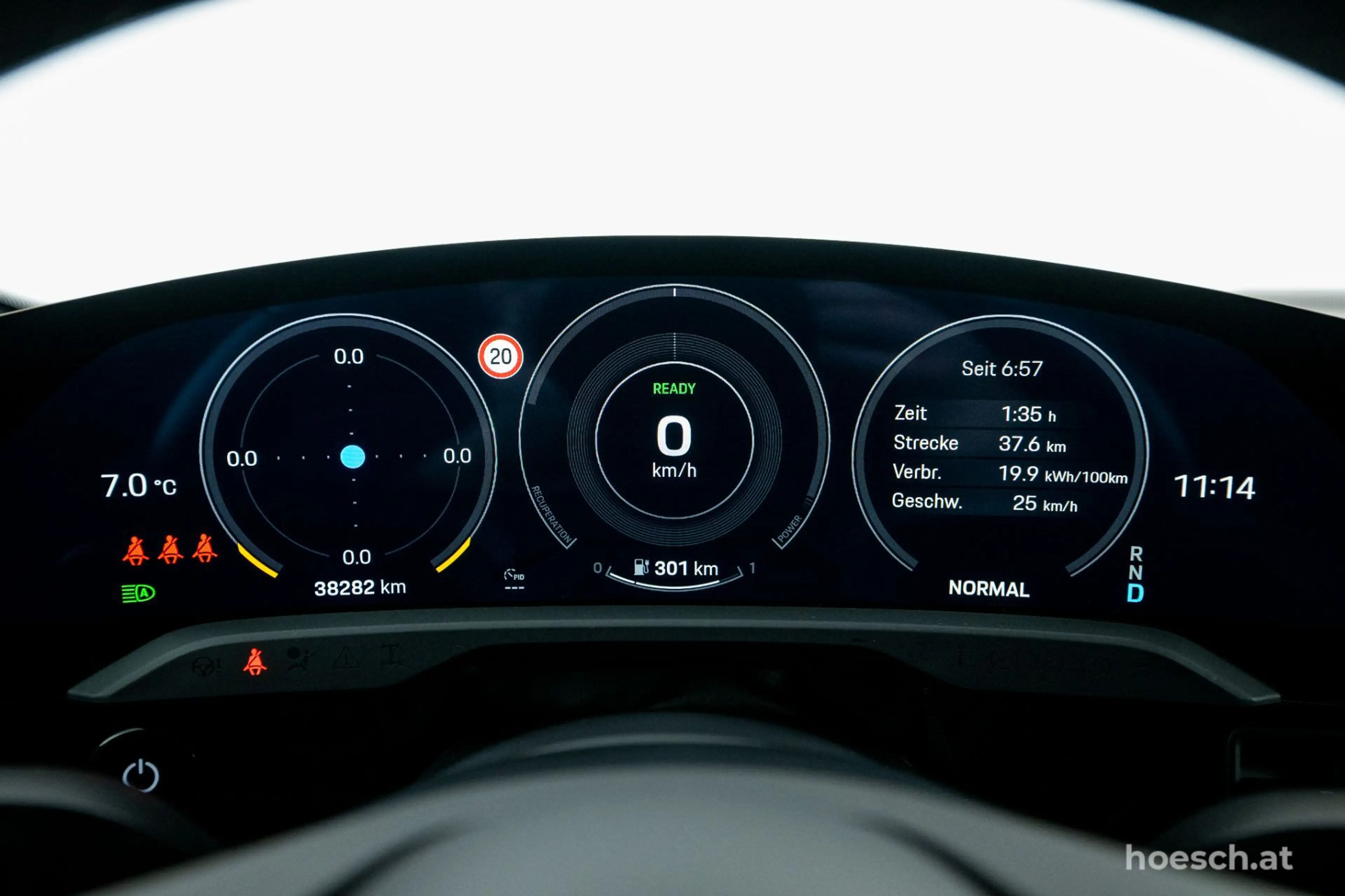 Porsche Taycan 4S Plus 93,4kWh TOP-EXTRAS ++ — photo 11