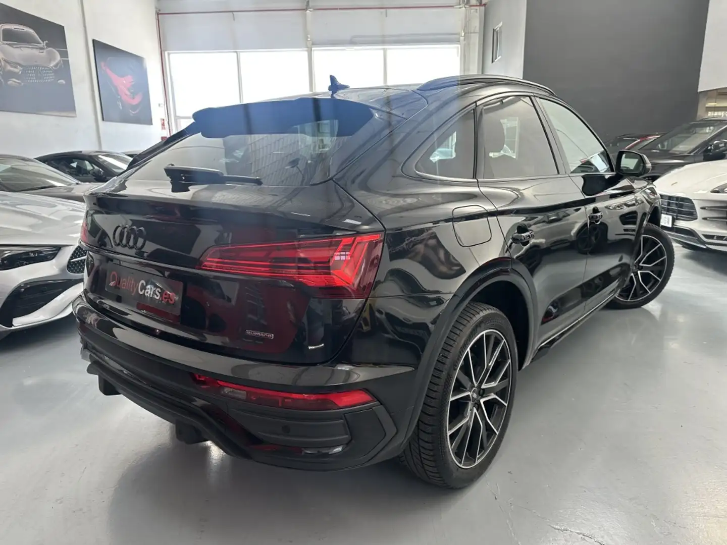 Audi Q5 Sportback 55 TFSIe Black line quattro-ultra S tron Negro - 2