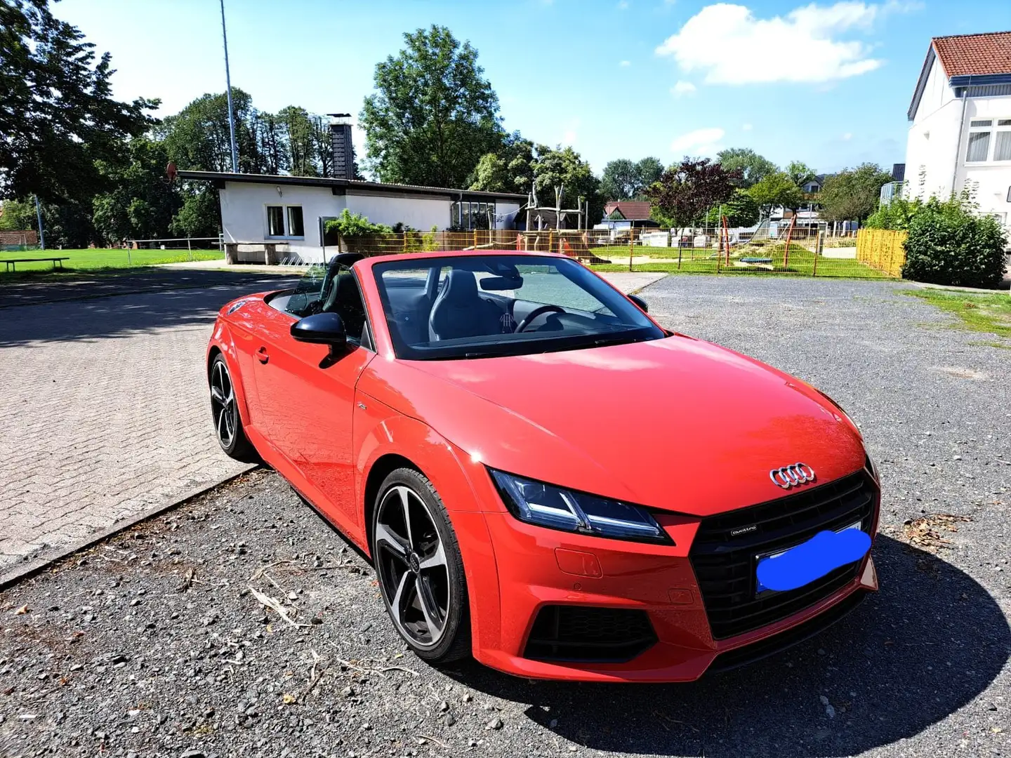 Audi TT TT Roadster 2.0 TFSI quattro Rot - 2