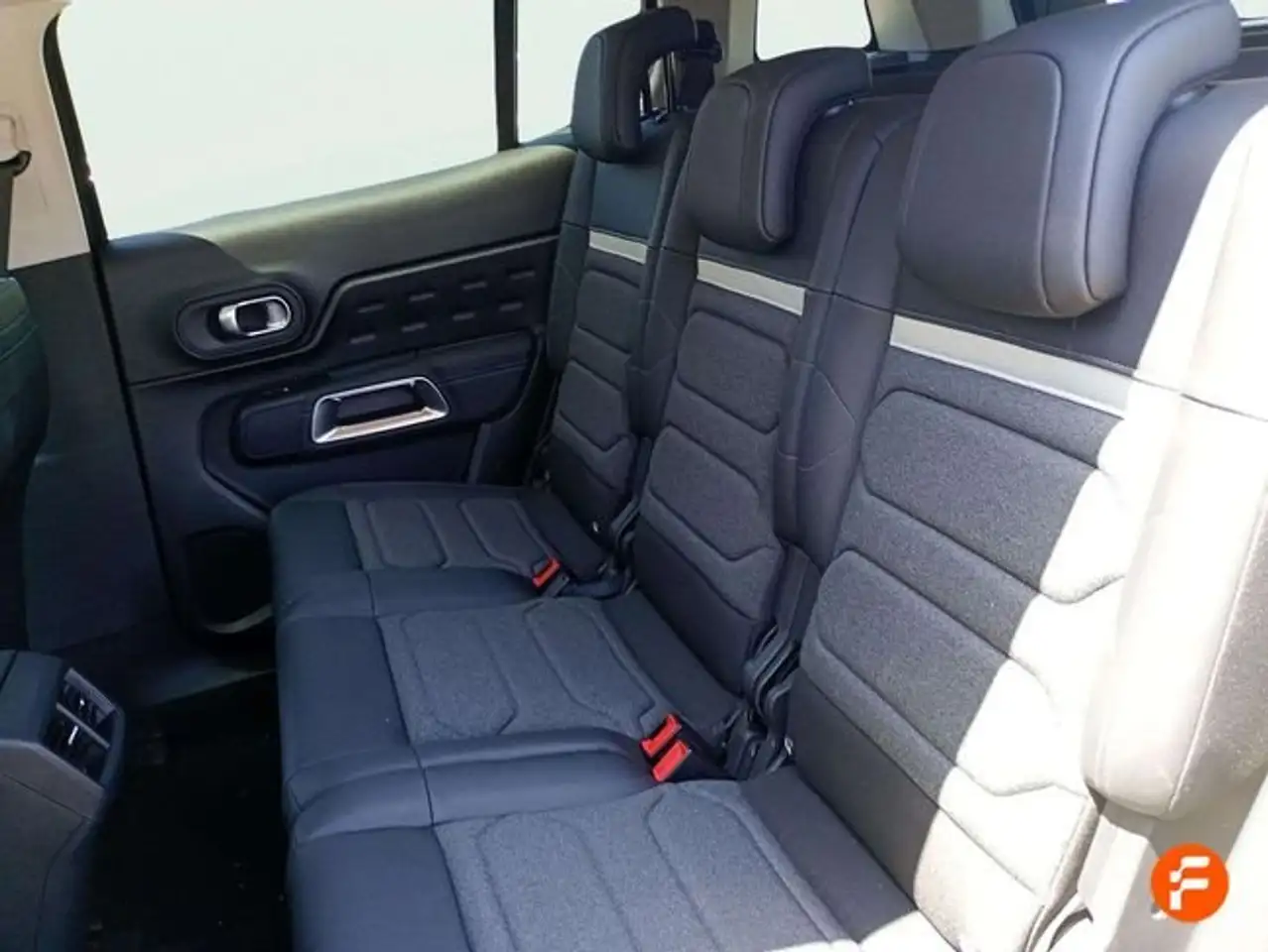Citroen C5 Aircross HYBRID 100kW (136CV) e-DCS6 Max — معرض صور السيارة 13