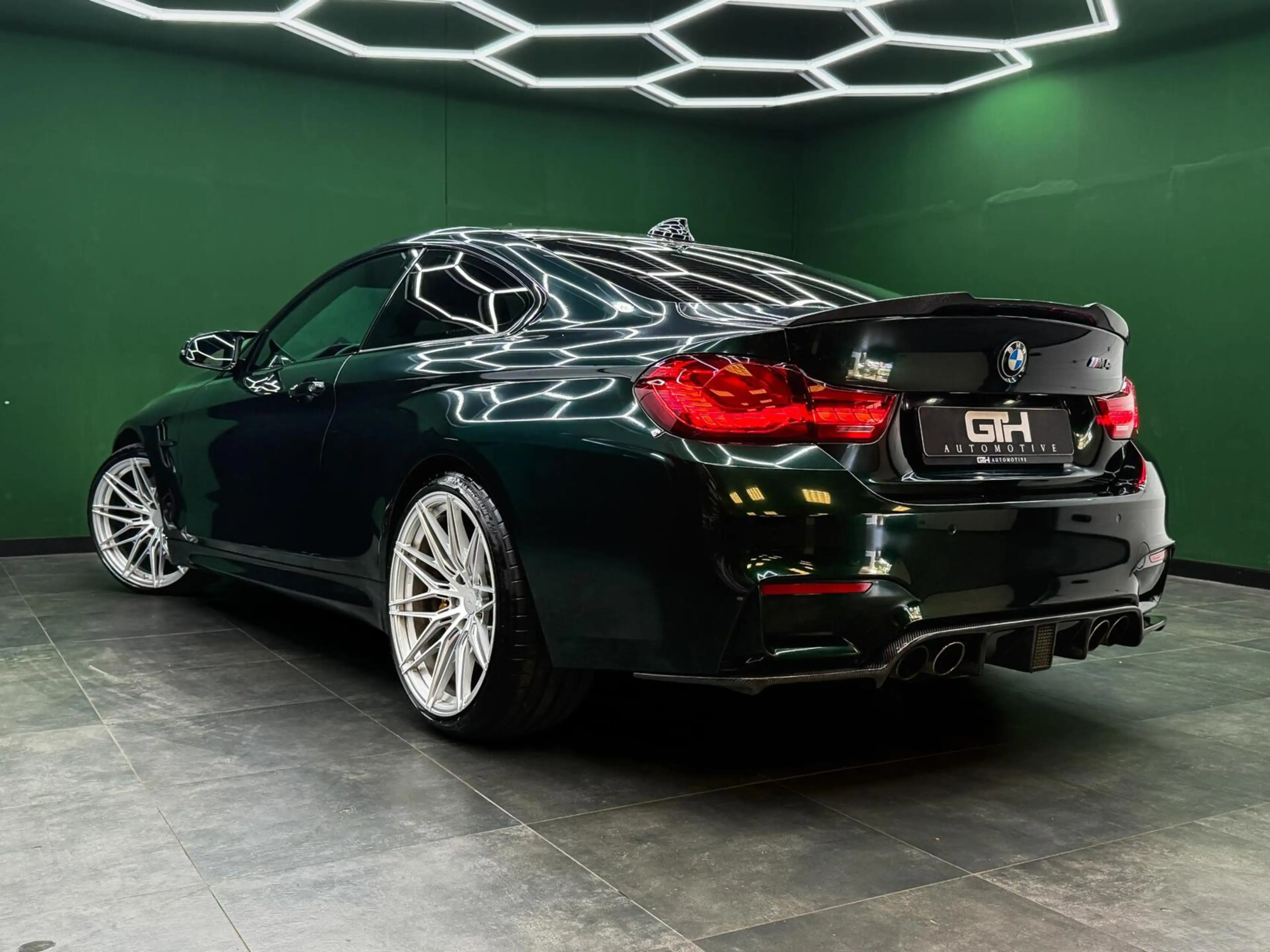 BMW M4 4-serie Coupé Carbon | H/K | Head-up | 360-Cam | N — photo 6