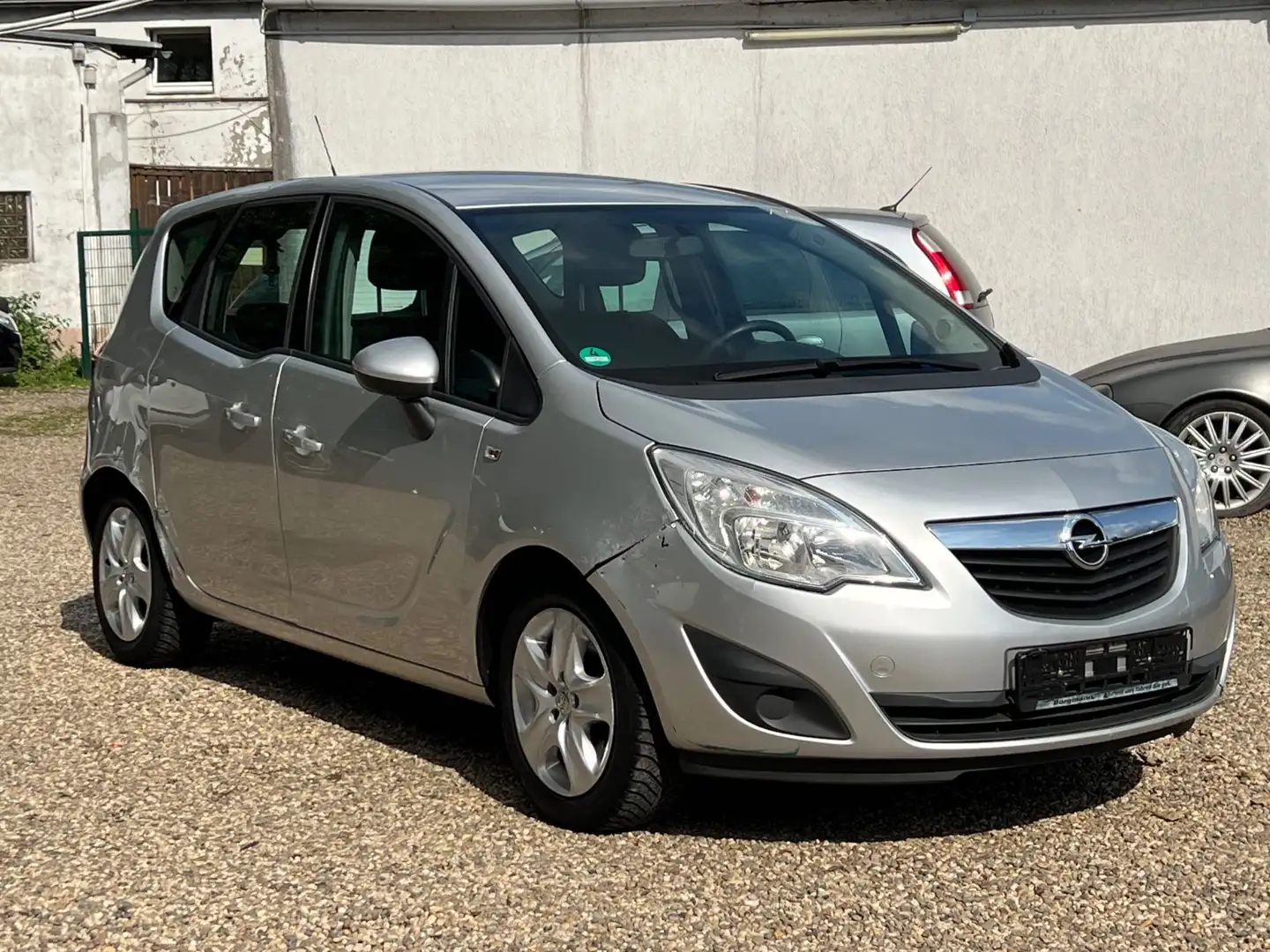 Opel Meriva B Edition*TEMPO*TÜV*KLIMA*ALLWETTER* Silber - 1