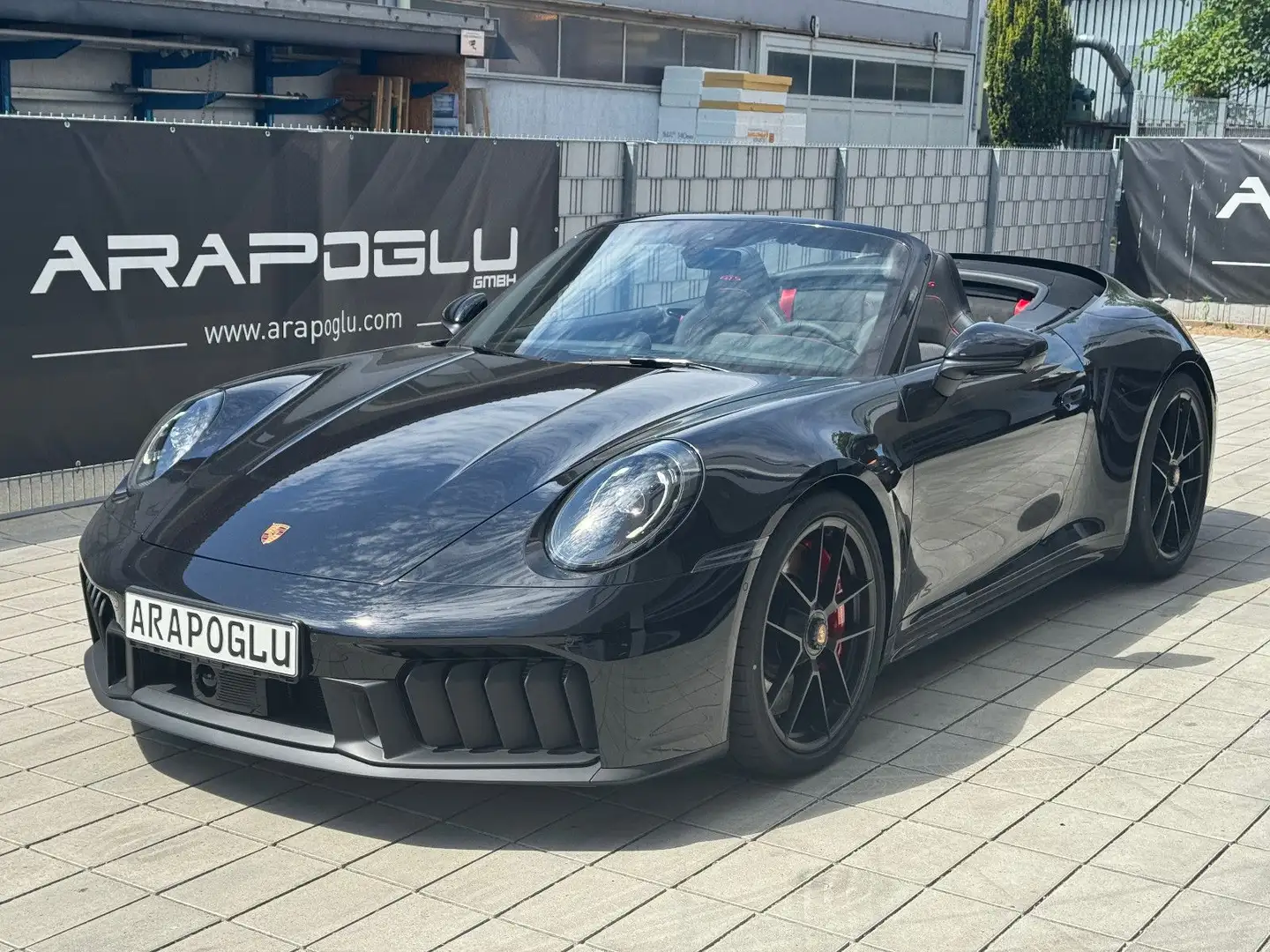 Porsche 992 .2 Carrera GTS Cabriolet *LIFT*GTS-PACK.*25 Zwart - 2