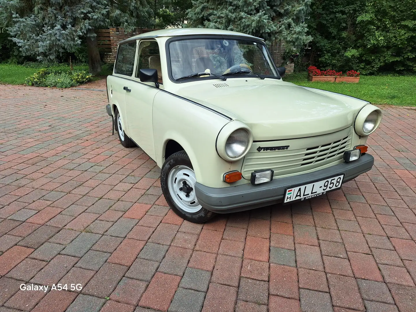 Trabant 1.1 Kombi Weiß - 2
