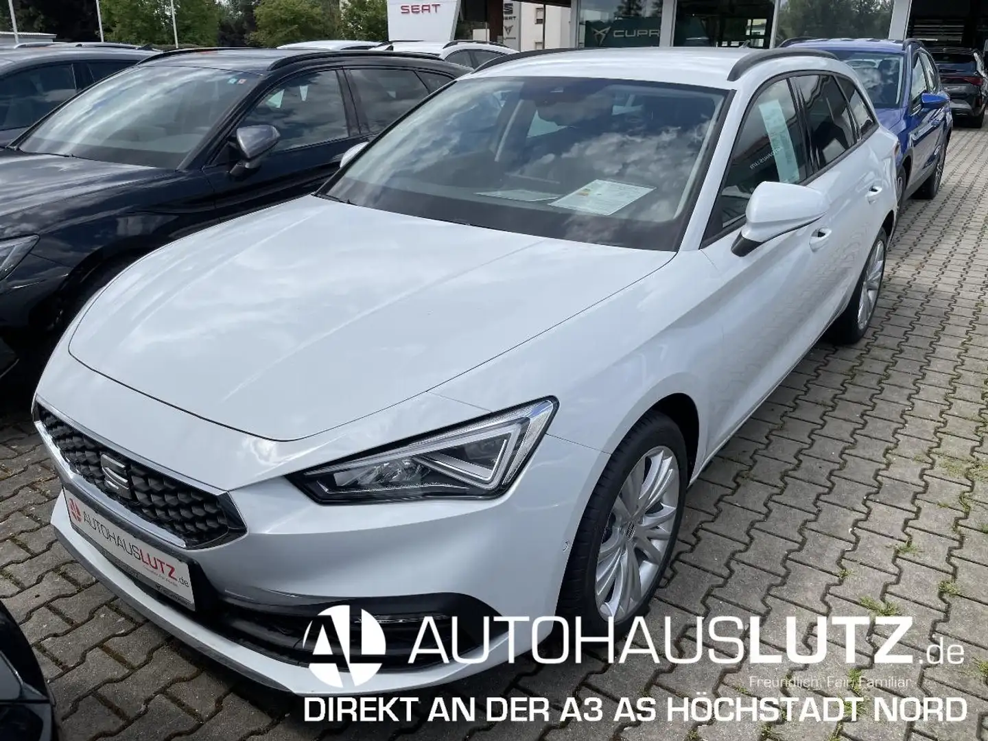 SEAT Leon Sportstourer Style Edition 1.5 eTSI   [...] Blanco - 1