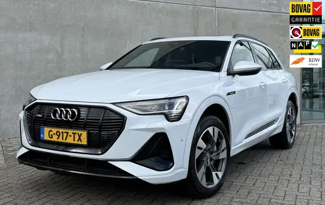 Audi e-tron 50 quattro Launch edition Black 71 kWh S line