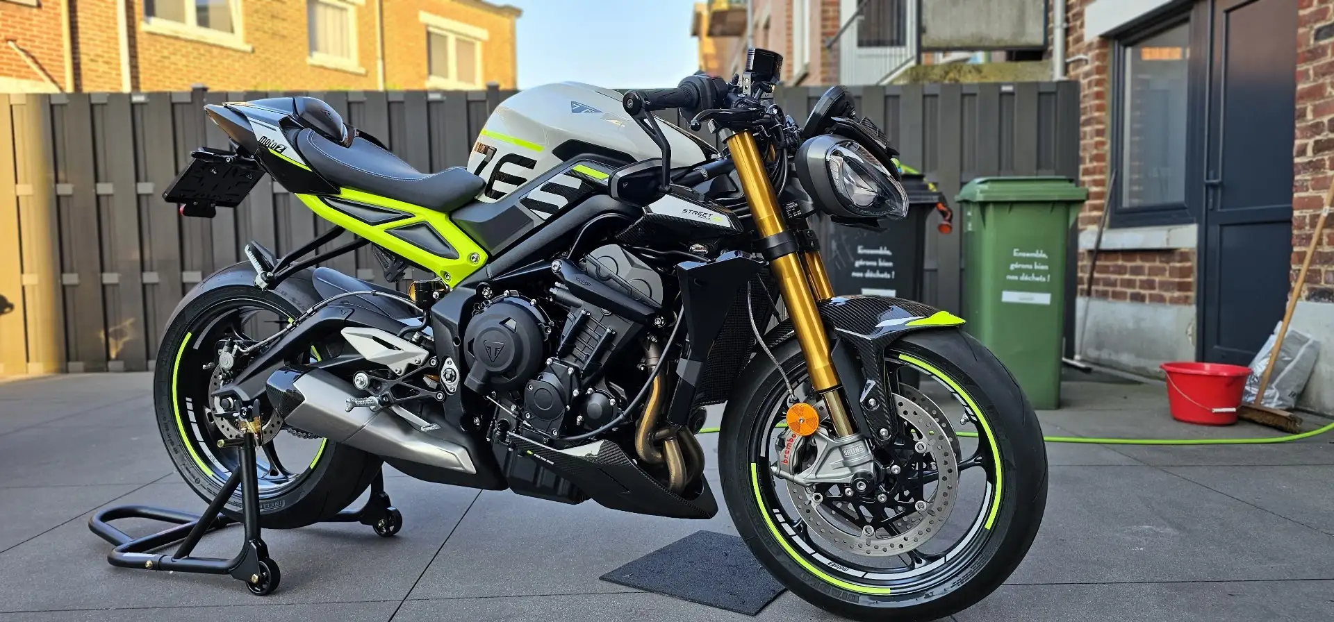 Triumph Street Triple RS Moto 2 Alb - 1