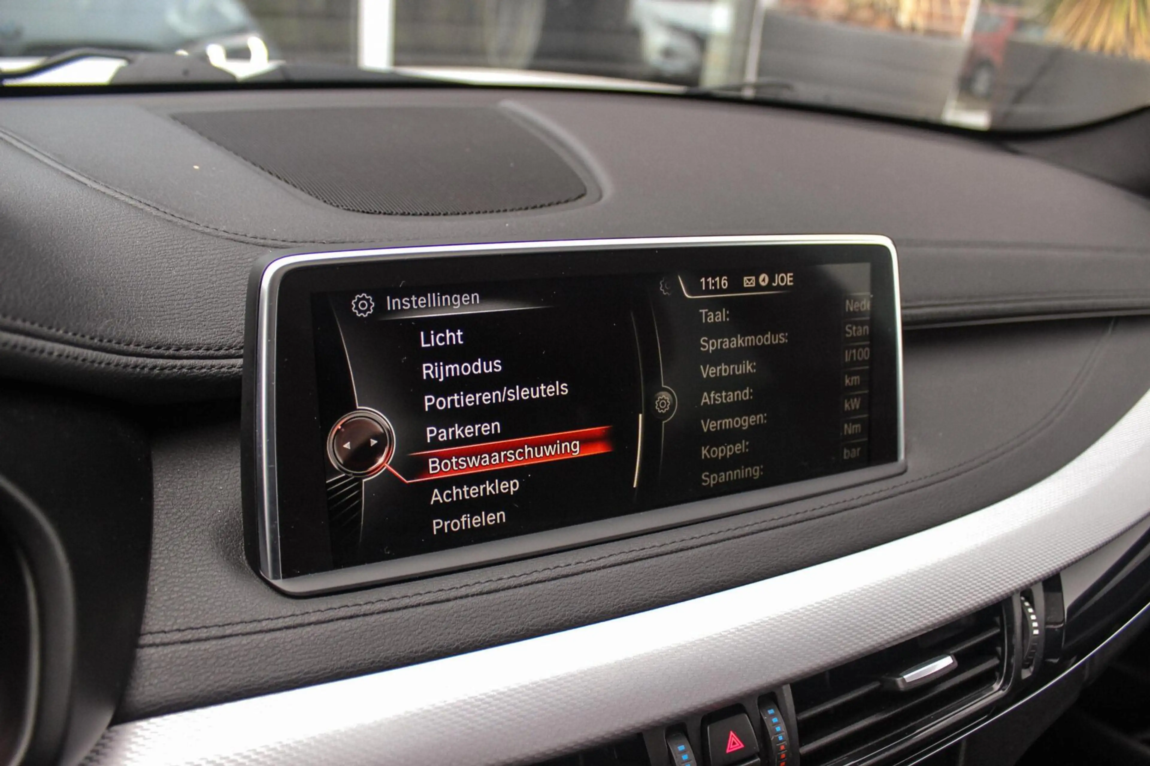 BMW X6 xDrive35i High Executive | M Sportpakket | Driving — photo 31