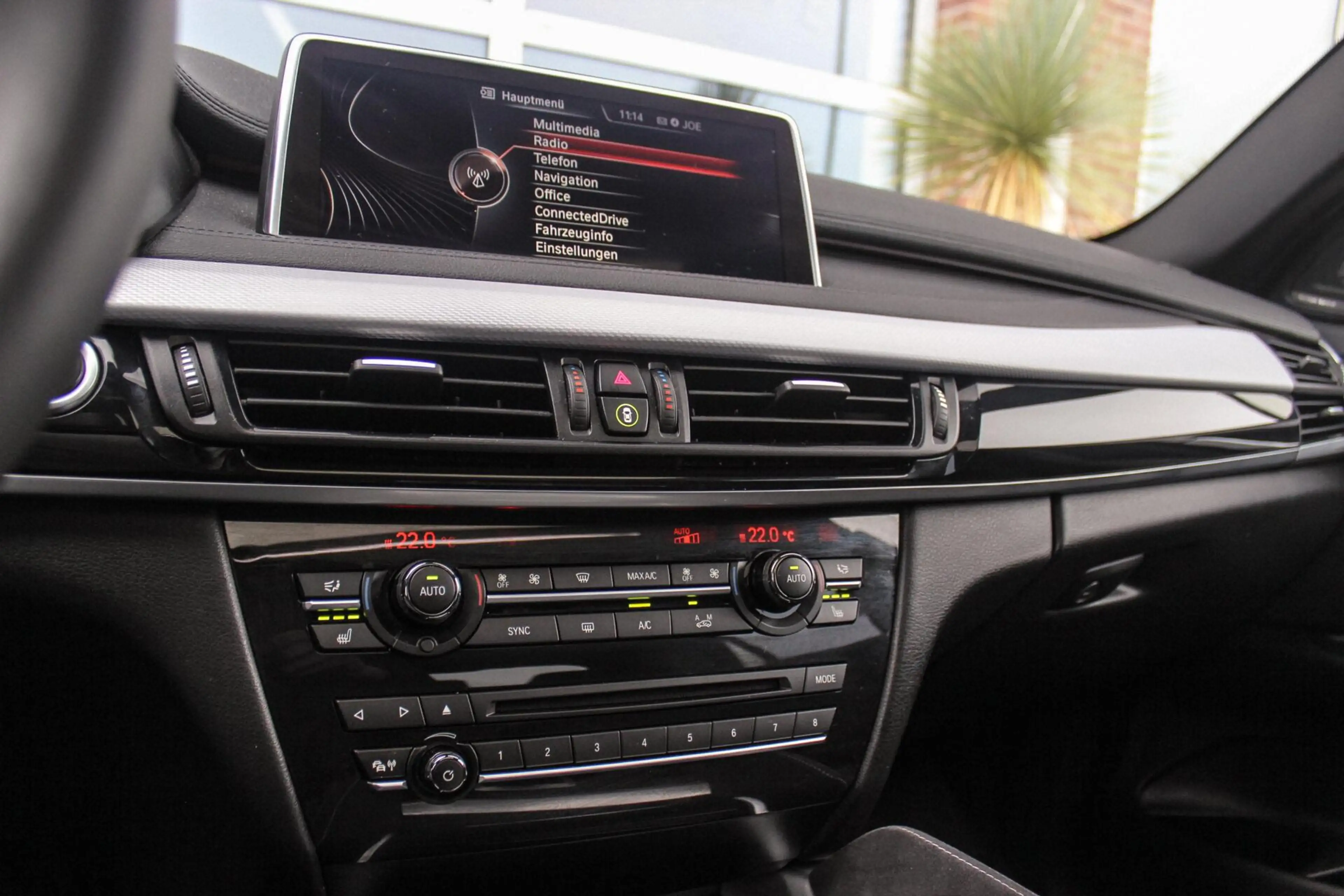 BMW X6 xDrive35i High Executive | M Sportpakket | Driving — photo 32