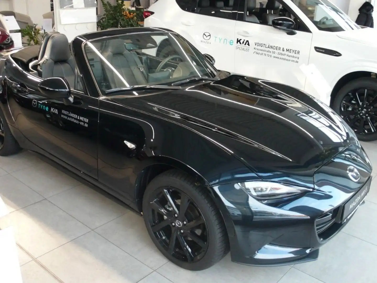 Mazda MX-5 1.5i Exclusive-Line Kamera BOSE Navi Schwarz - 2
