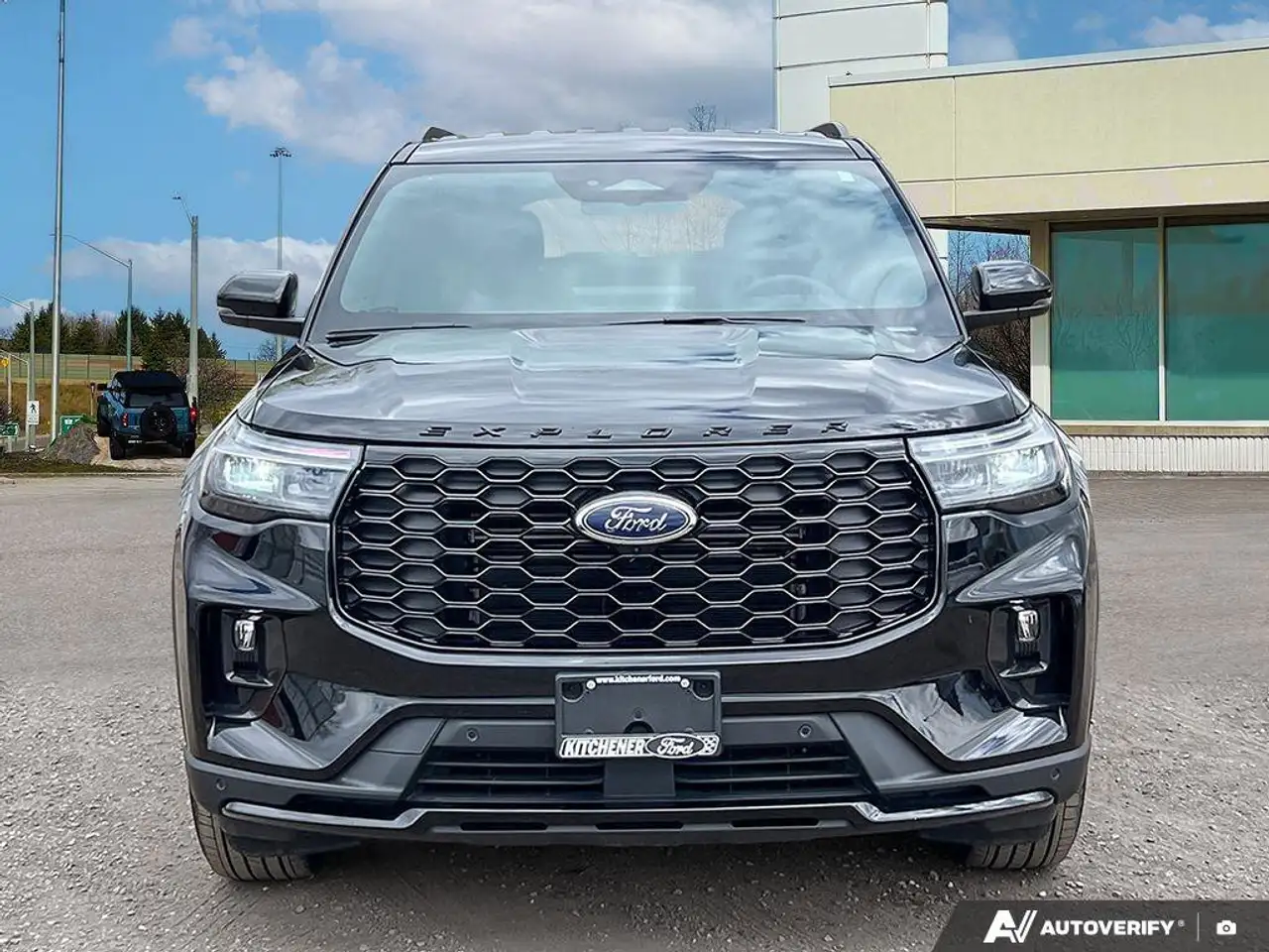 Ford Explorer снимка Ford Explorer