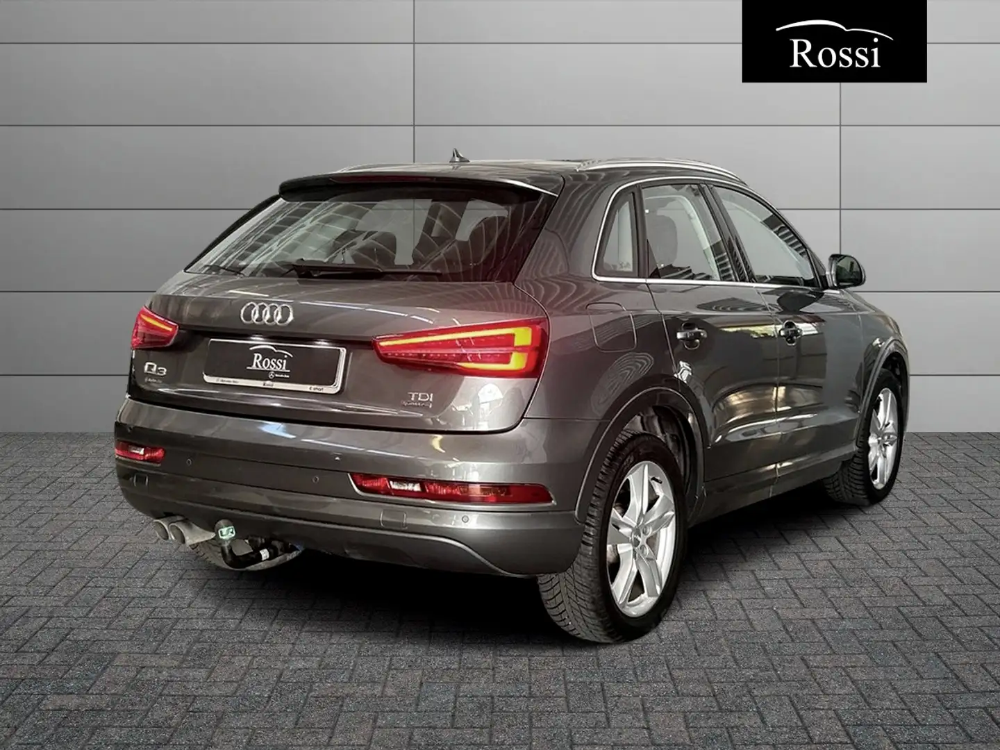 Audi Q3 2.0 tdi Sport quattro 150cv s-tronic Grau - 2